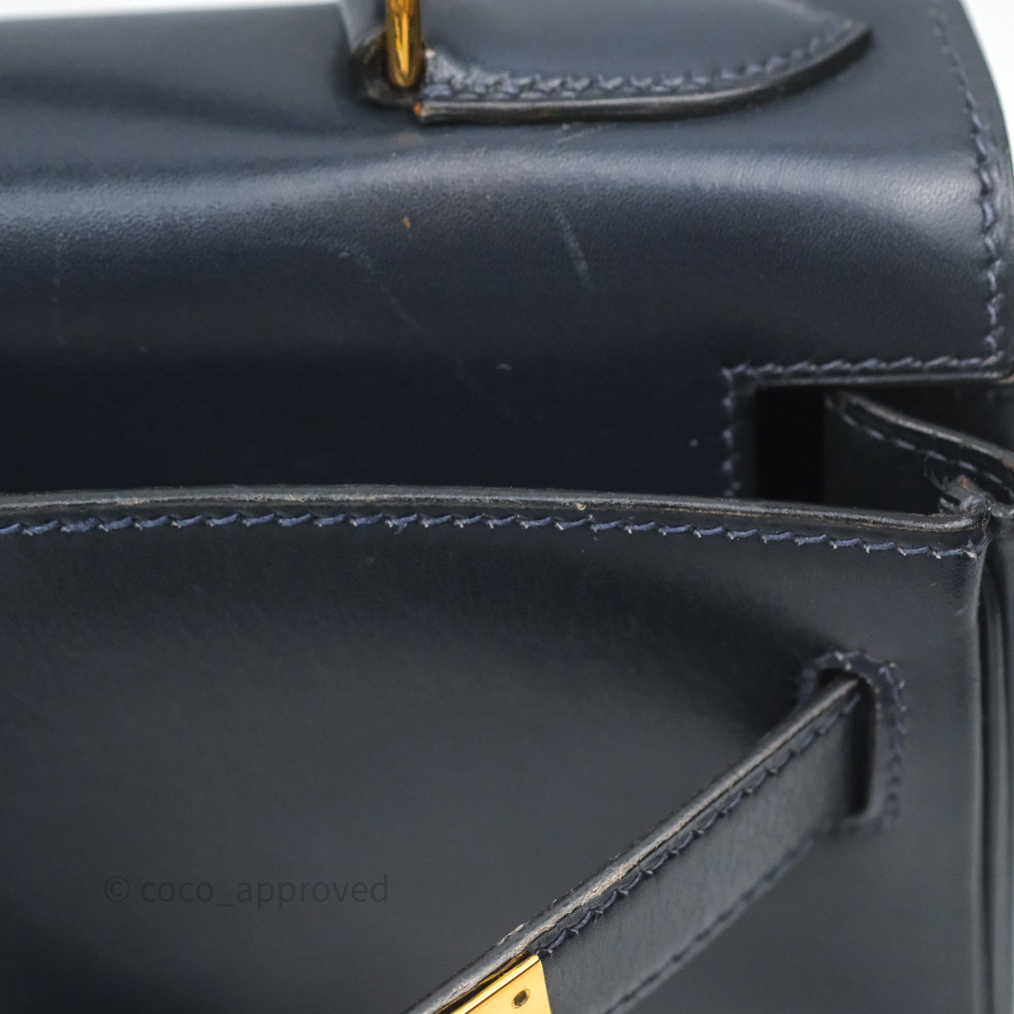 Hermès Vintage Kelly 28 Retourn Navy Box Leather Gold Hardware