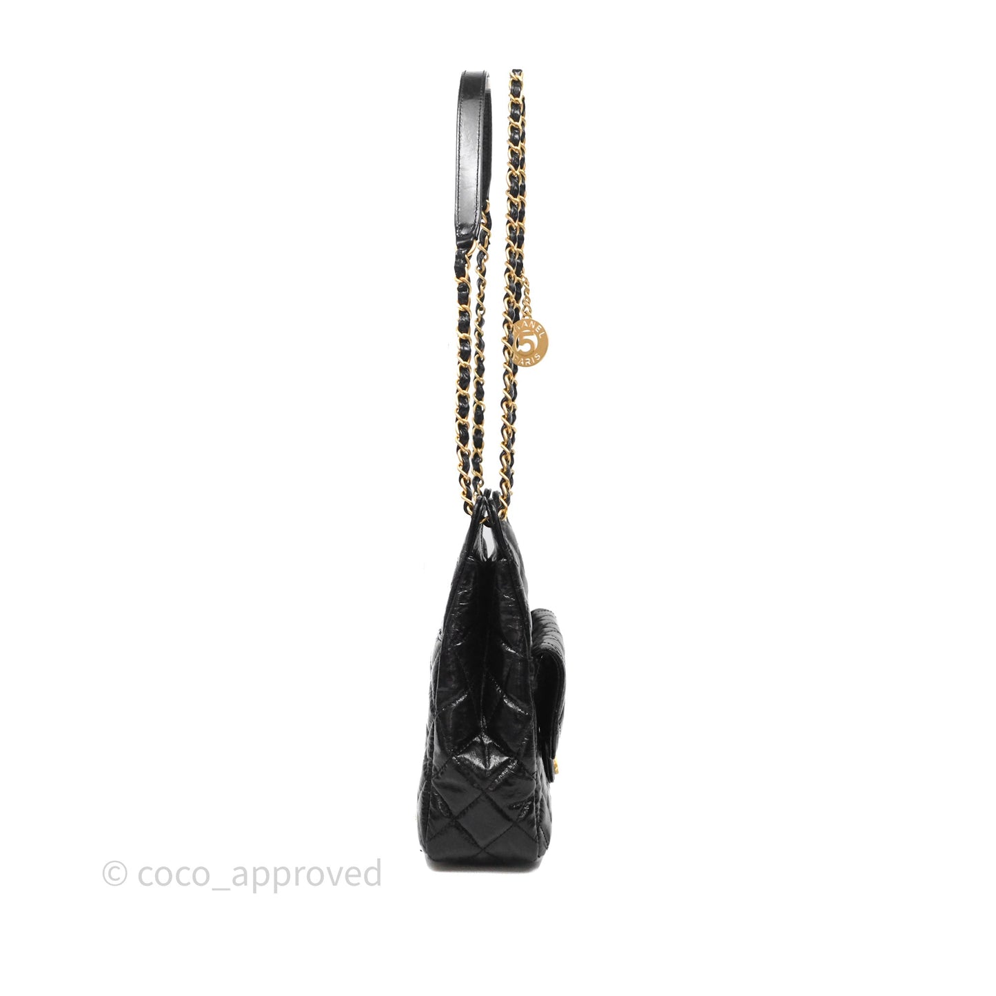 Chanel Medium Quilted Wavy CC Hobo Black Shiny Crumpled Calfskin Aged Gold Hardware