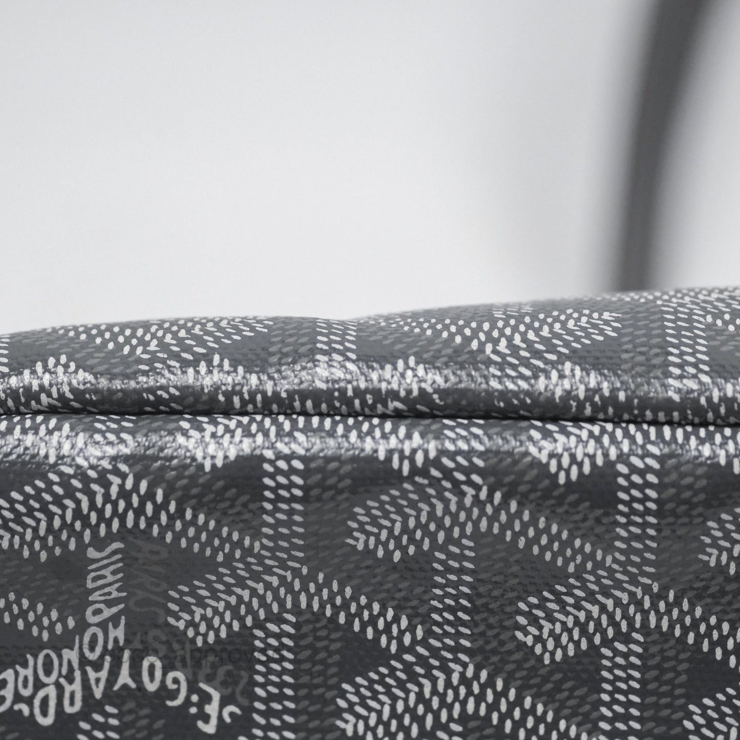 Goyard St Louis Tote PM ⁣⁣⁣⁣⁣⁣⁣⁣⁣⁣⁣⁣⁣⁣⁣⁣⁣⁣⁣⁣Grey Canvas