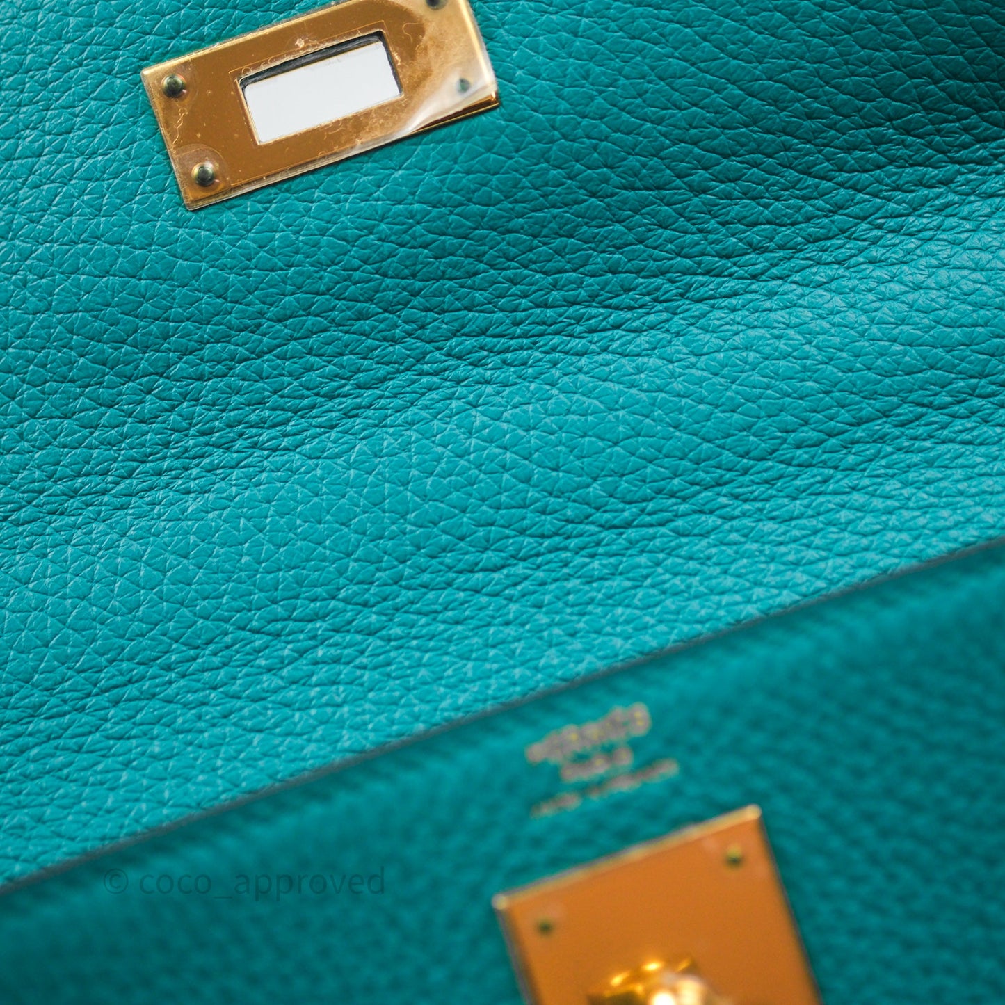 Hermès Kelly 28 Retourne Bleu Paon 7F Clemence Gold Hardware