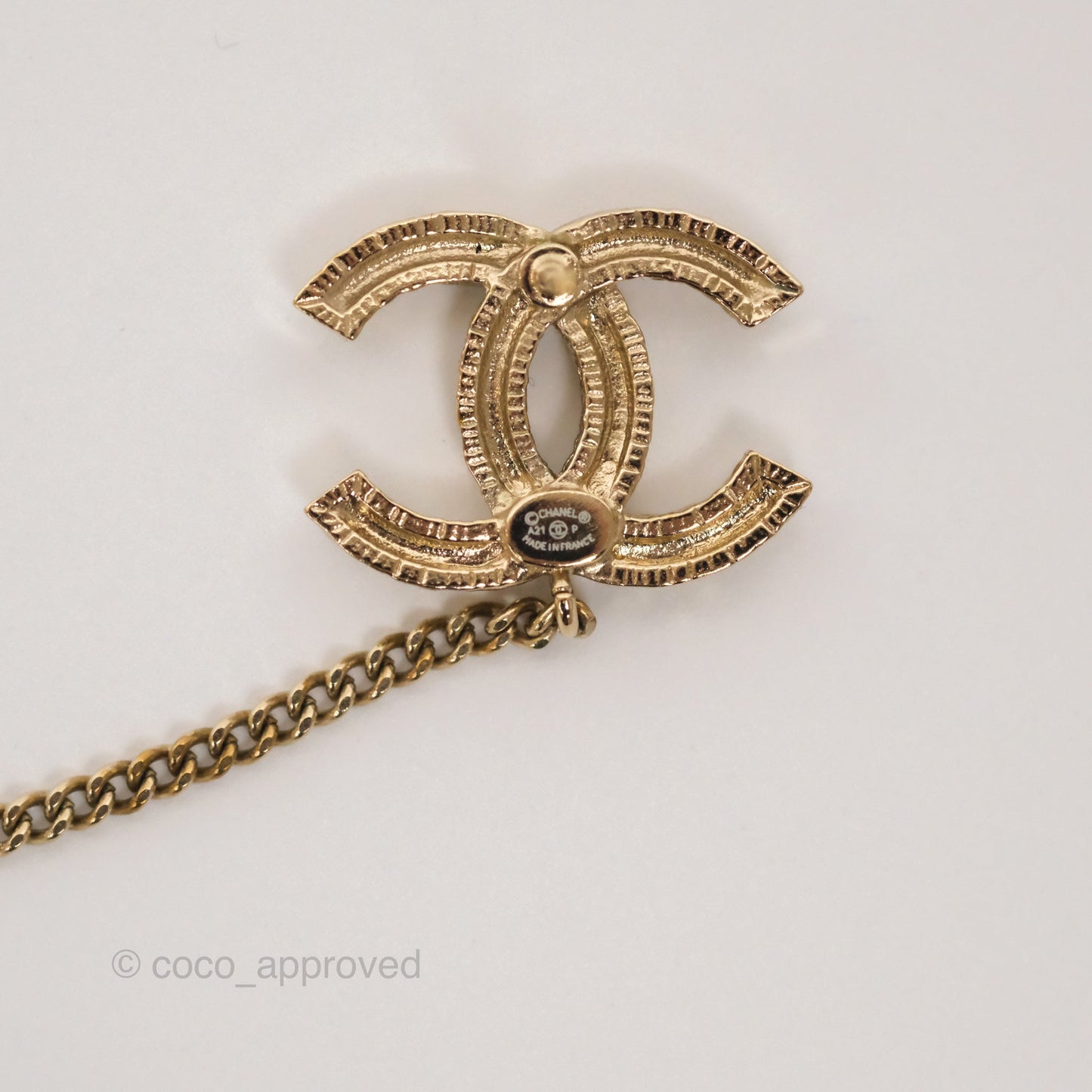 Chanel Single Logo CC Earring with Crystal Ear Clip Gold Tone 21P