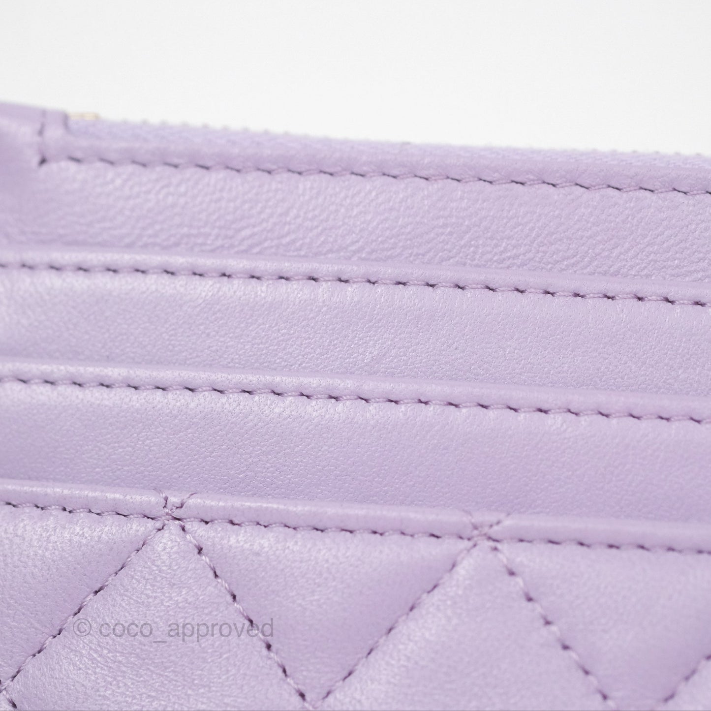 Chanel Pearl CC Zipped Card Holder Lilac Lambskin Gold Hardware 24P