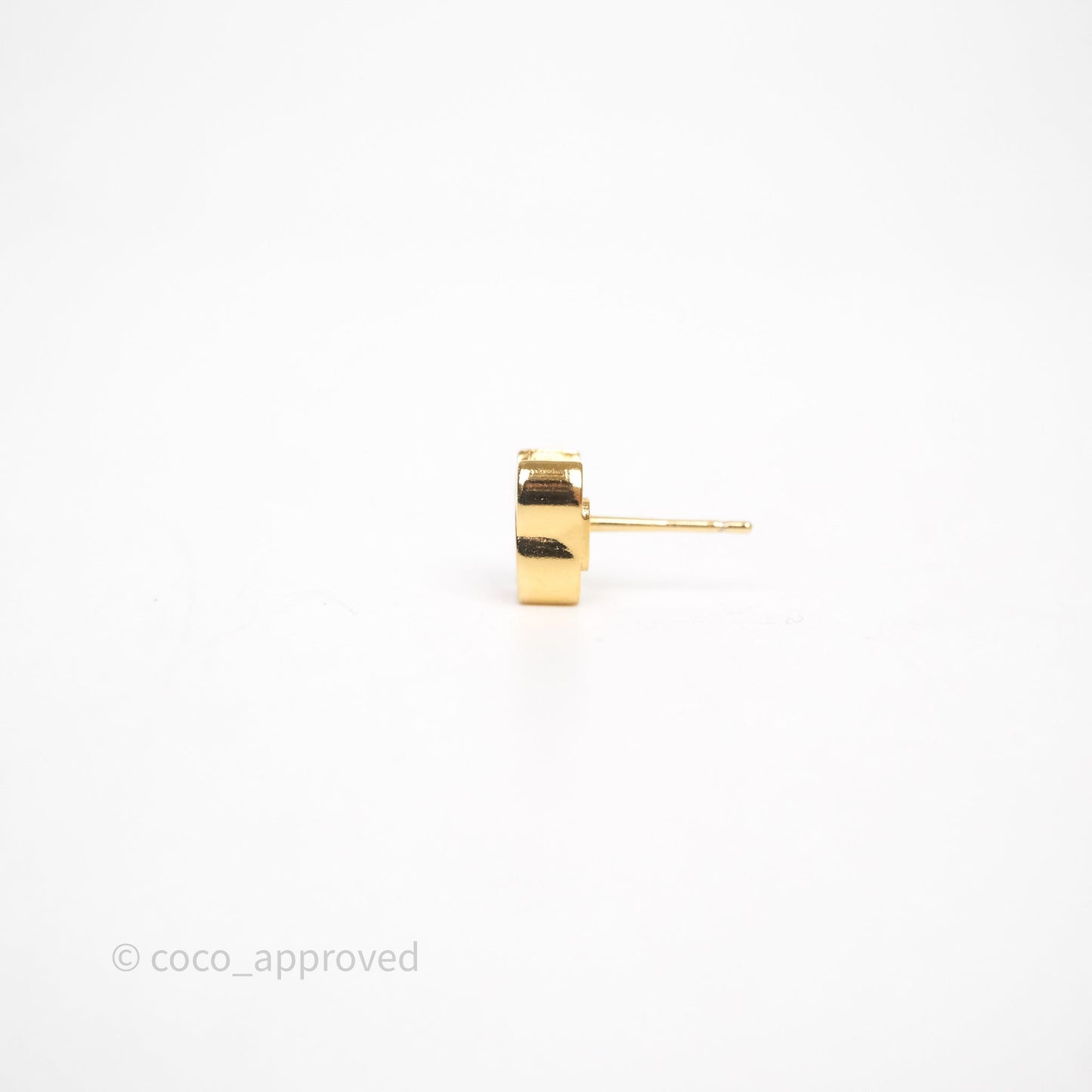 Chanel CC Earrings Gold Tone 26P