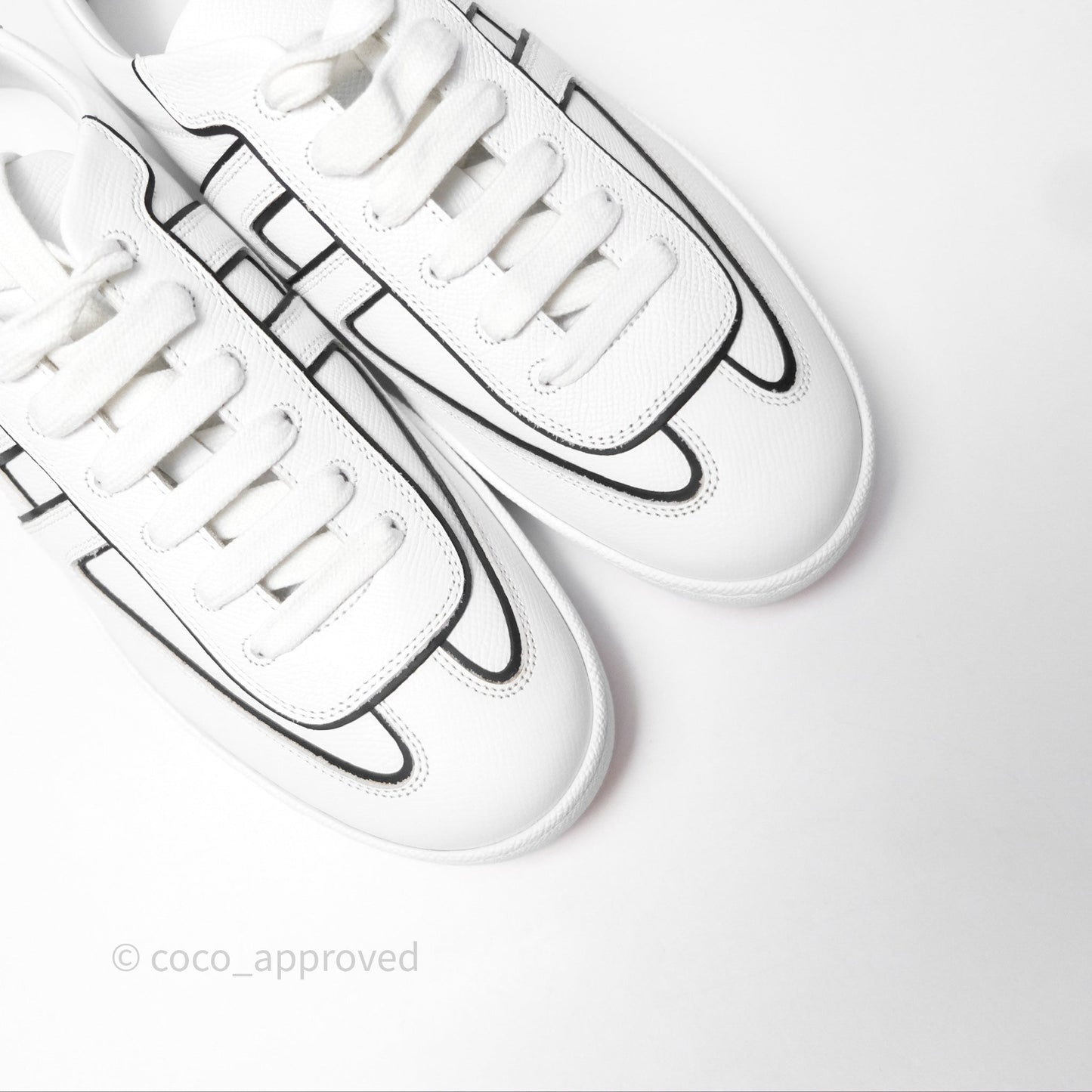 Hermès Boomerang Sneakers Size 39.5