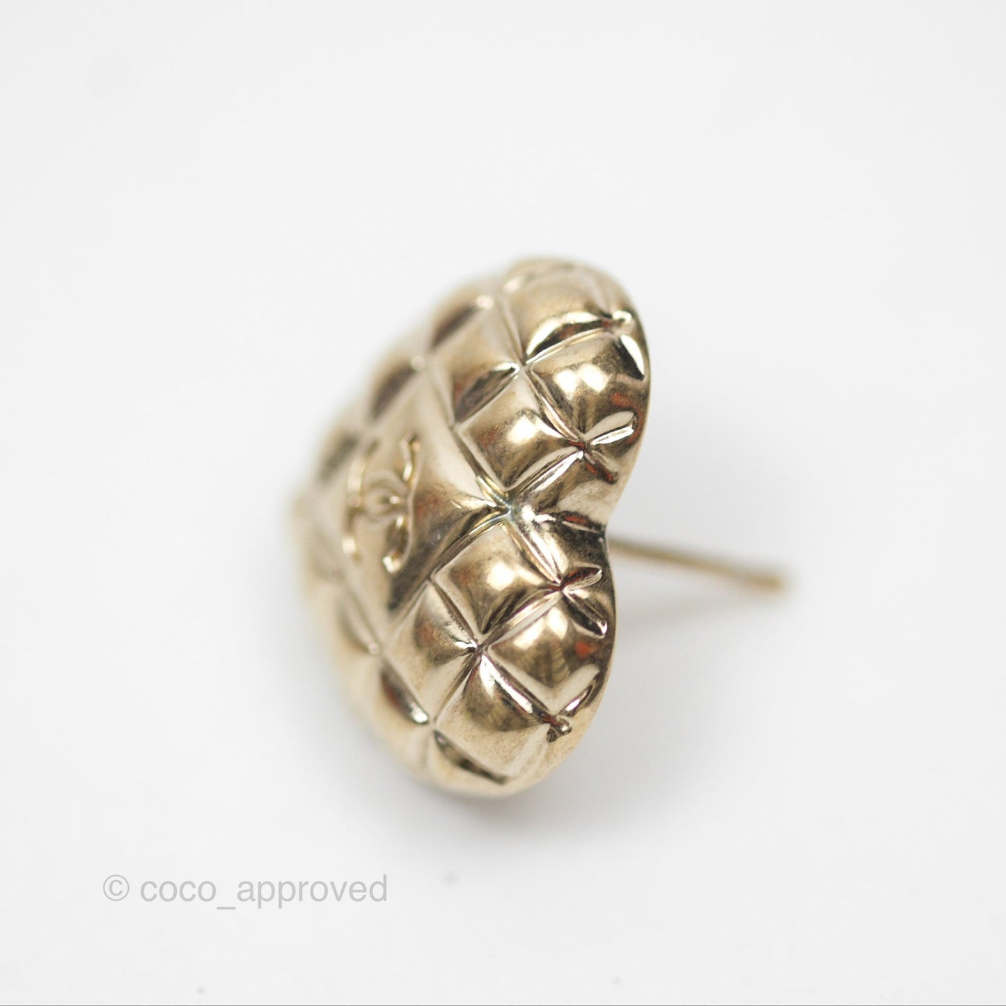 Chanel CC Heart Earrings Gold Tone 21P