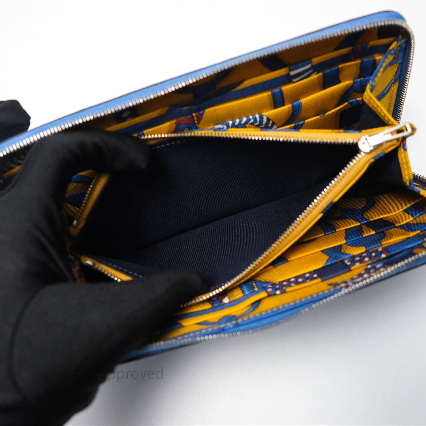 Hermès Silk In Classique Long Wallet Bleu Epsom
