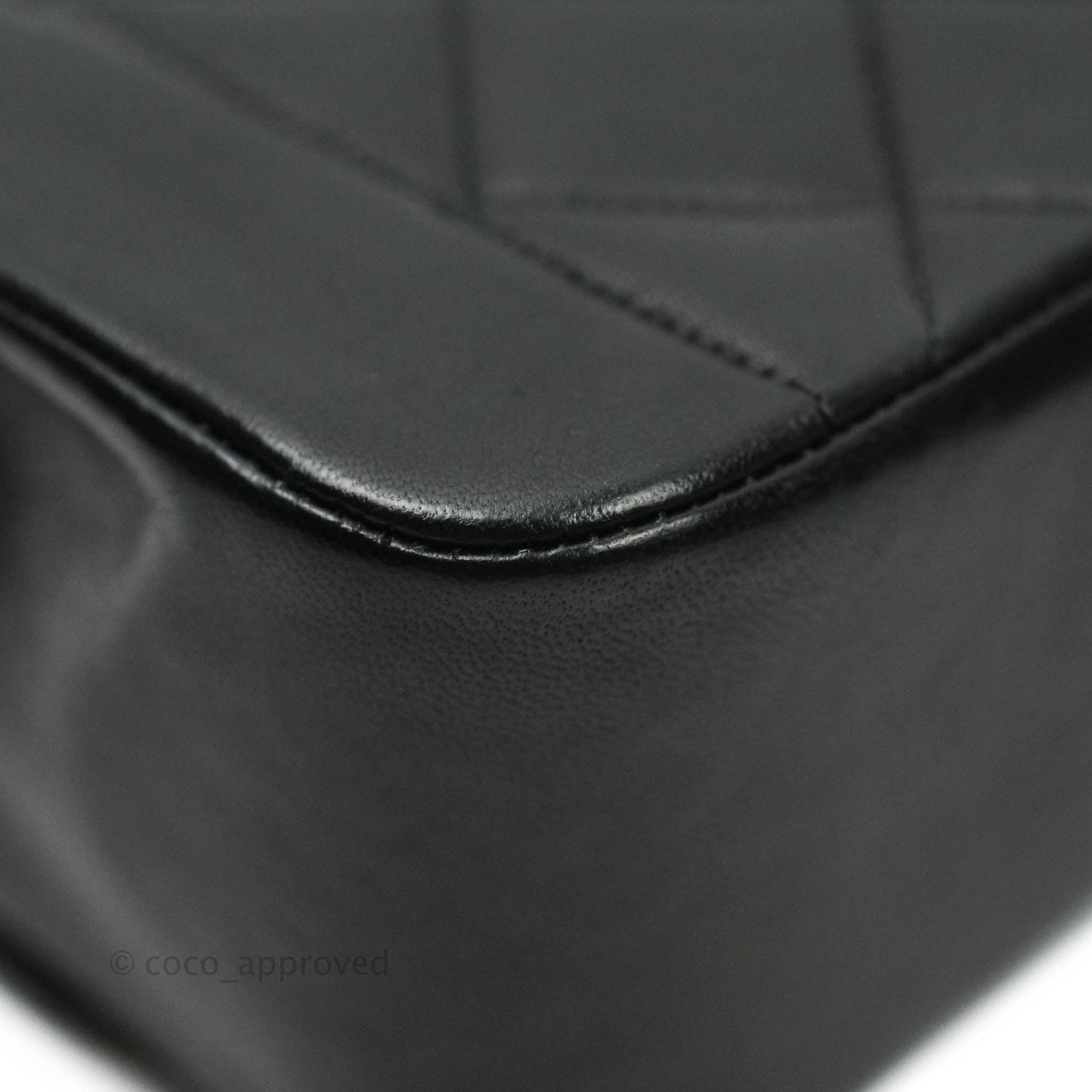 Chanel Black Quilted Lambskin Small Vintage Classic Diana Flap Bag