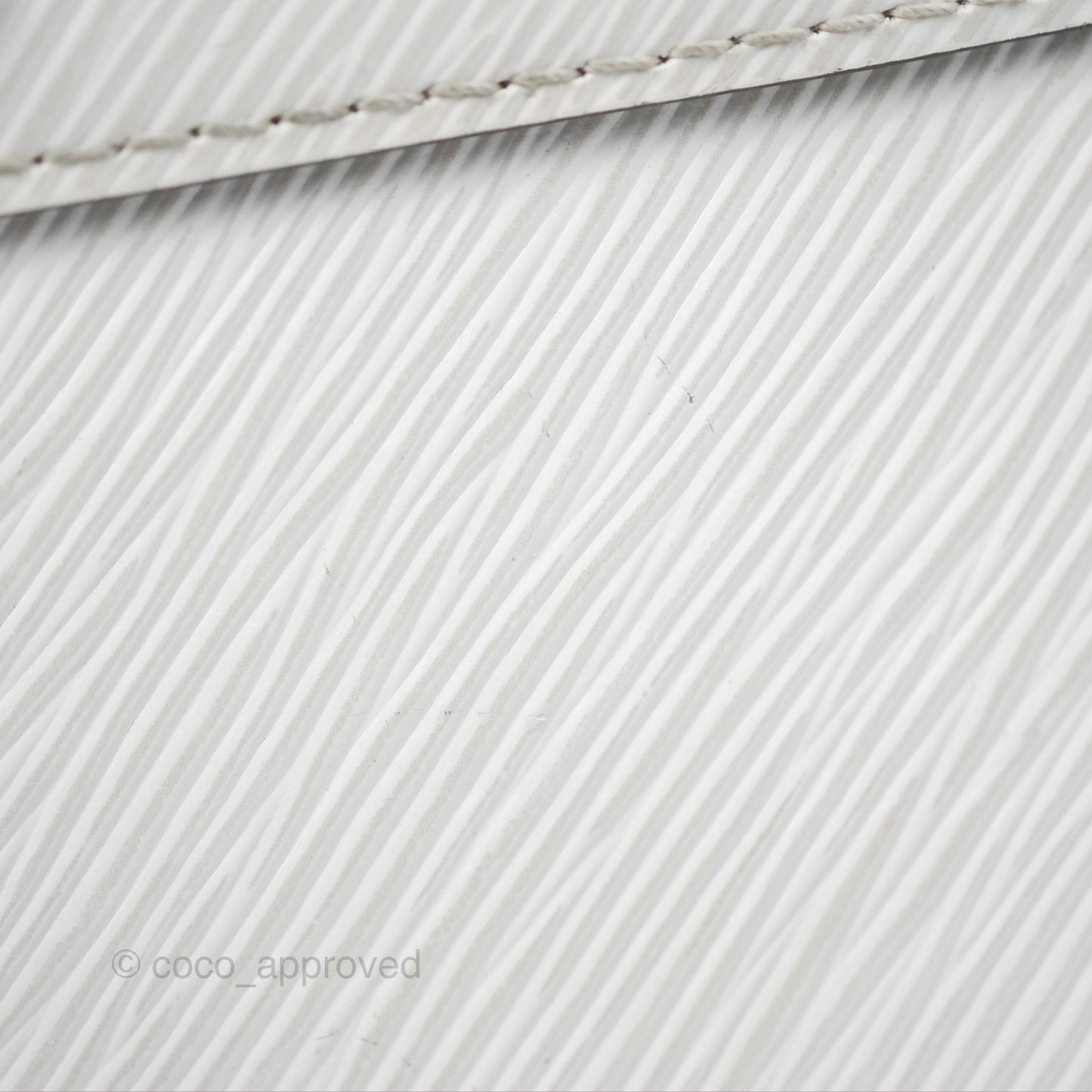 Louis Vuitton Locky BB White Epi