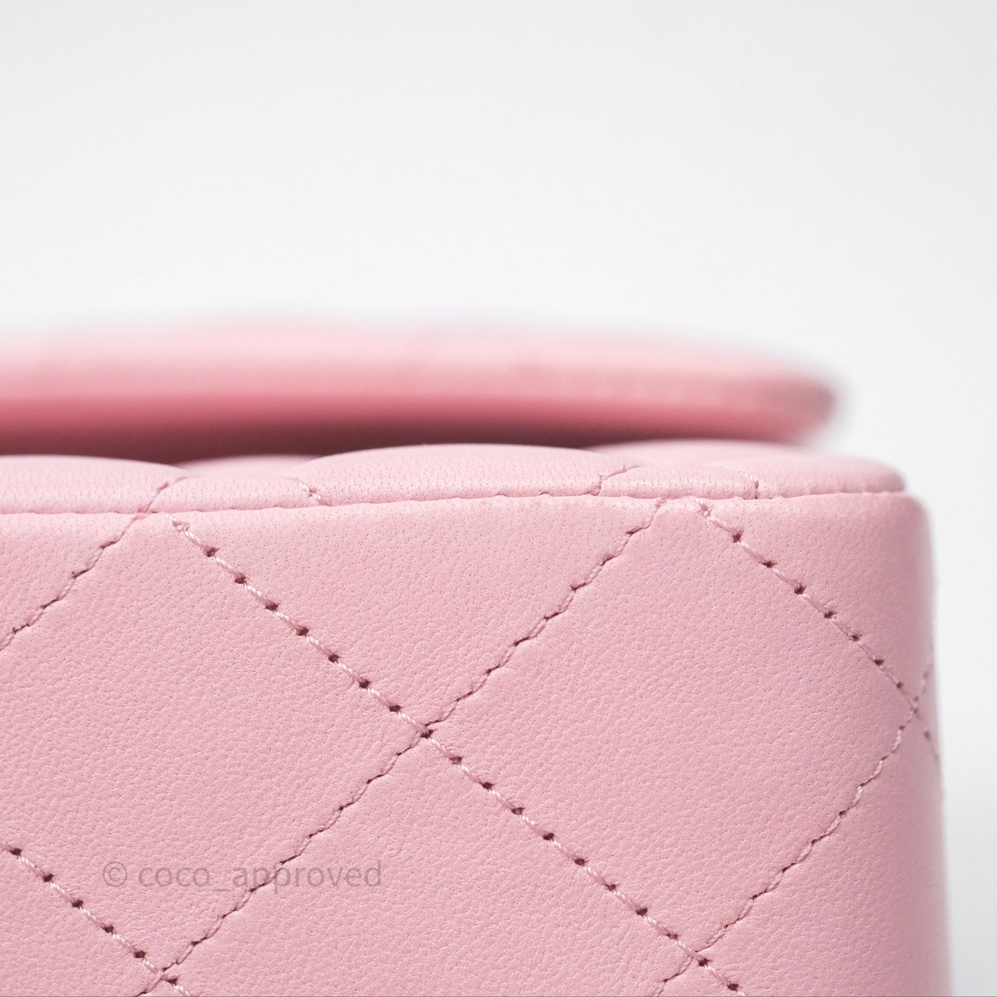 Chanel Classic M/L Medium Flap Quilted Pink Lambskin Gold Hardware