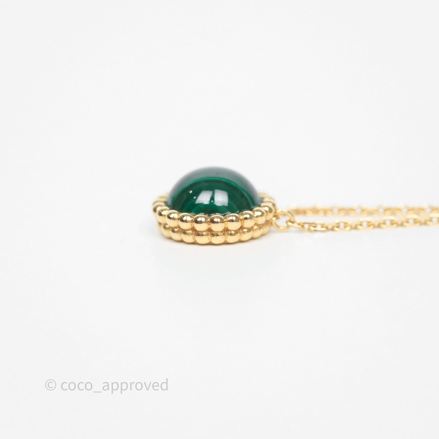 Van Cleef & Arpels Perlée Couleurs Pendant Malachite Yellow Gold
