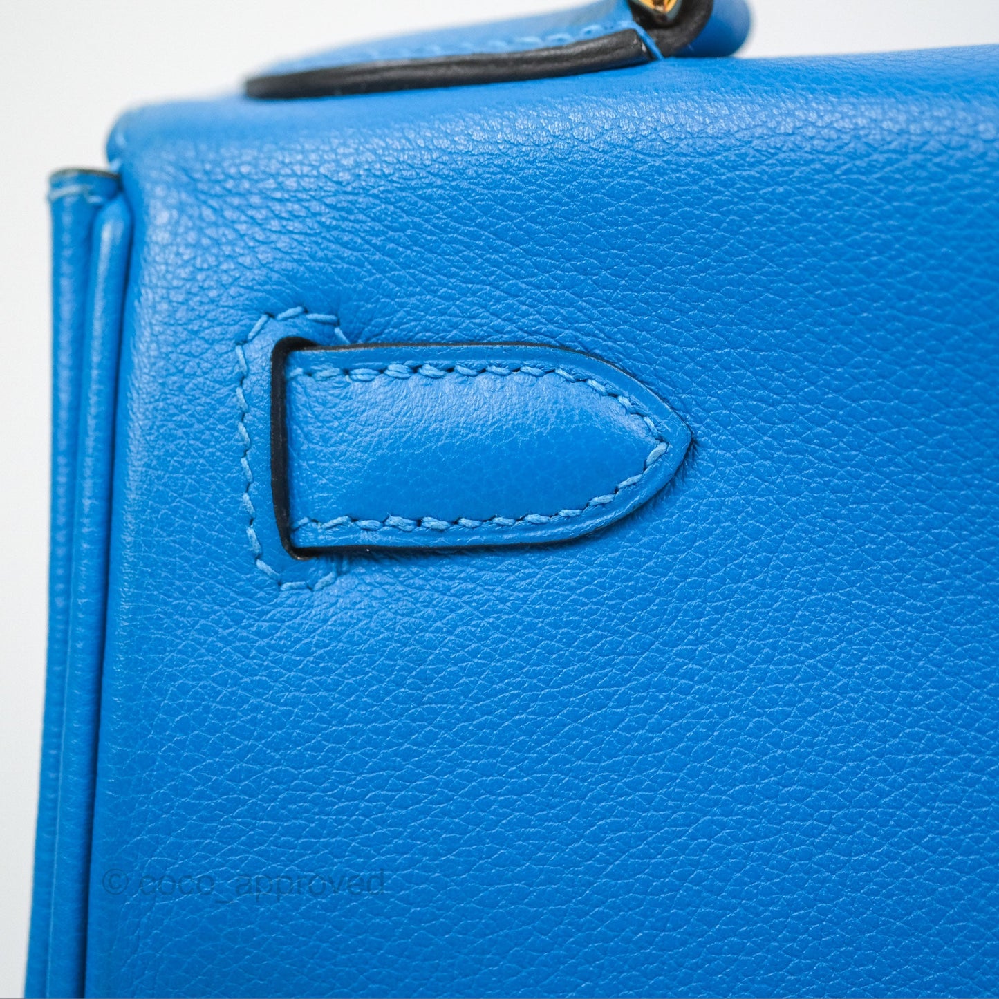 Hermès Retourne Kelly 28 Blue Evercolor Gold Hardware