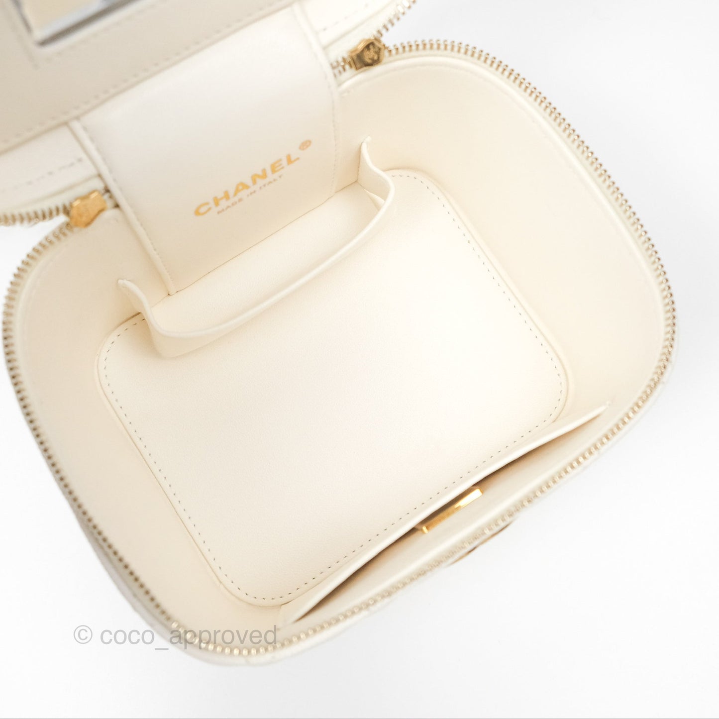Chanel Quilted Top Handle Vanity Case White Caviar Gold Hardware