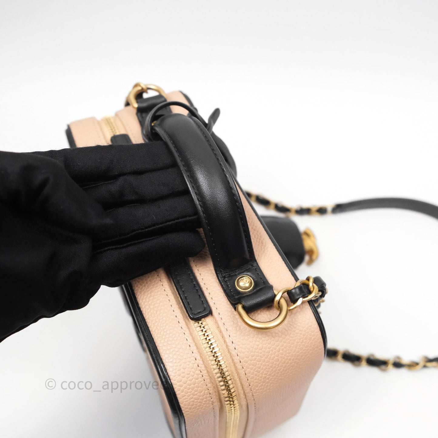 Chanel Quilted Medium CC Filigree Vanity Case Beige Caviar Gold Hardware