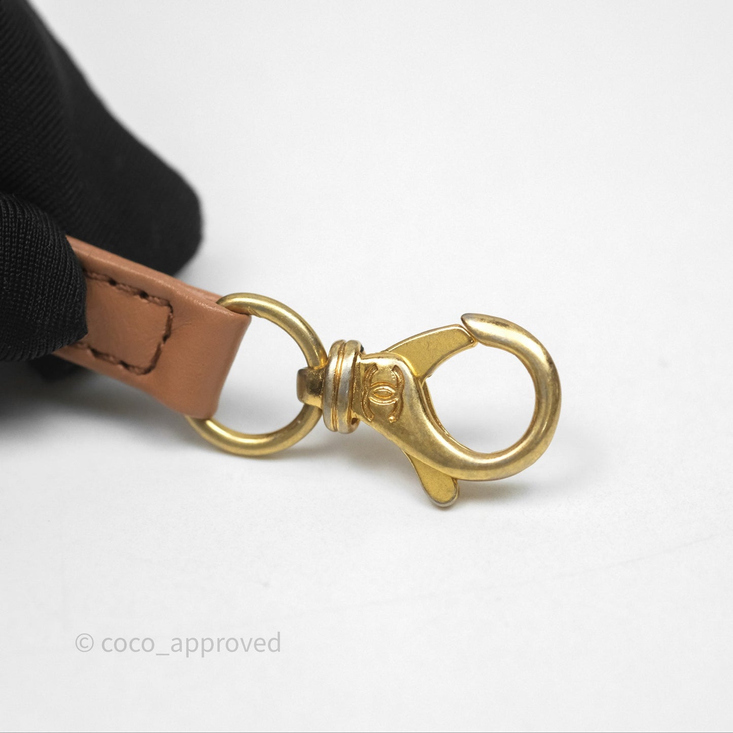 Chanel 22 Small Beige Shiny Calfskin Aged Gold Hardware