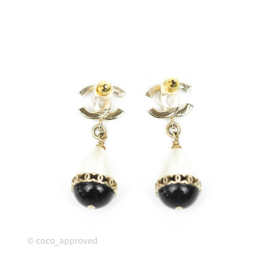 Chanel CC Rhinestone Drop Earrings Gold Tone 21A