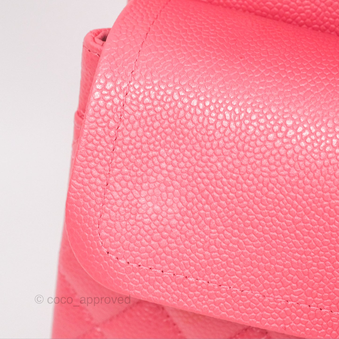Chanel Medium Classic Flap Quilted Iridescent Pink Caviar Gold Hardware 18S