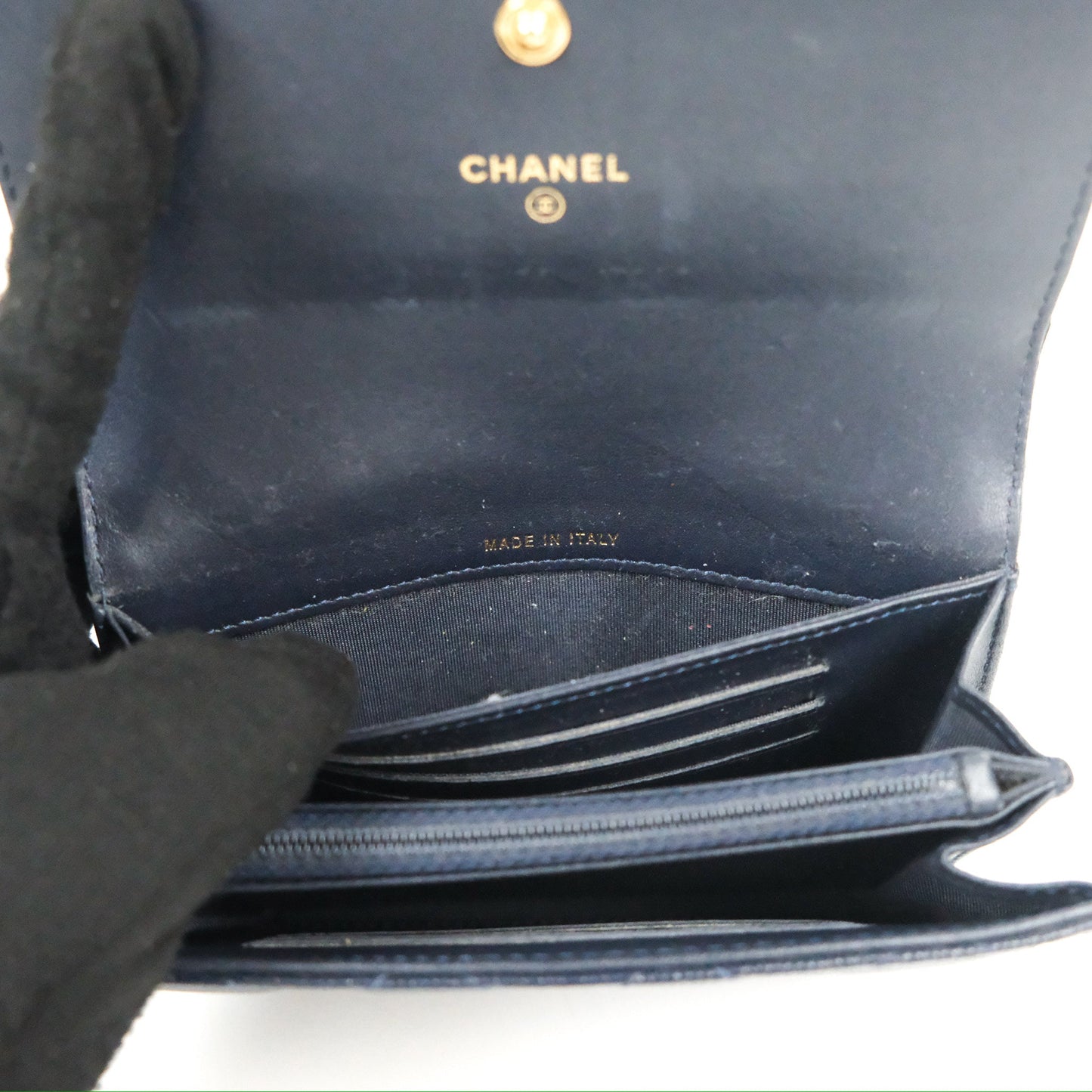Chanel CC Filigree Small Flap Wallet Navy Caviar Gold Hardware