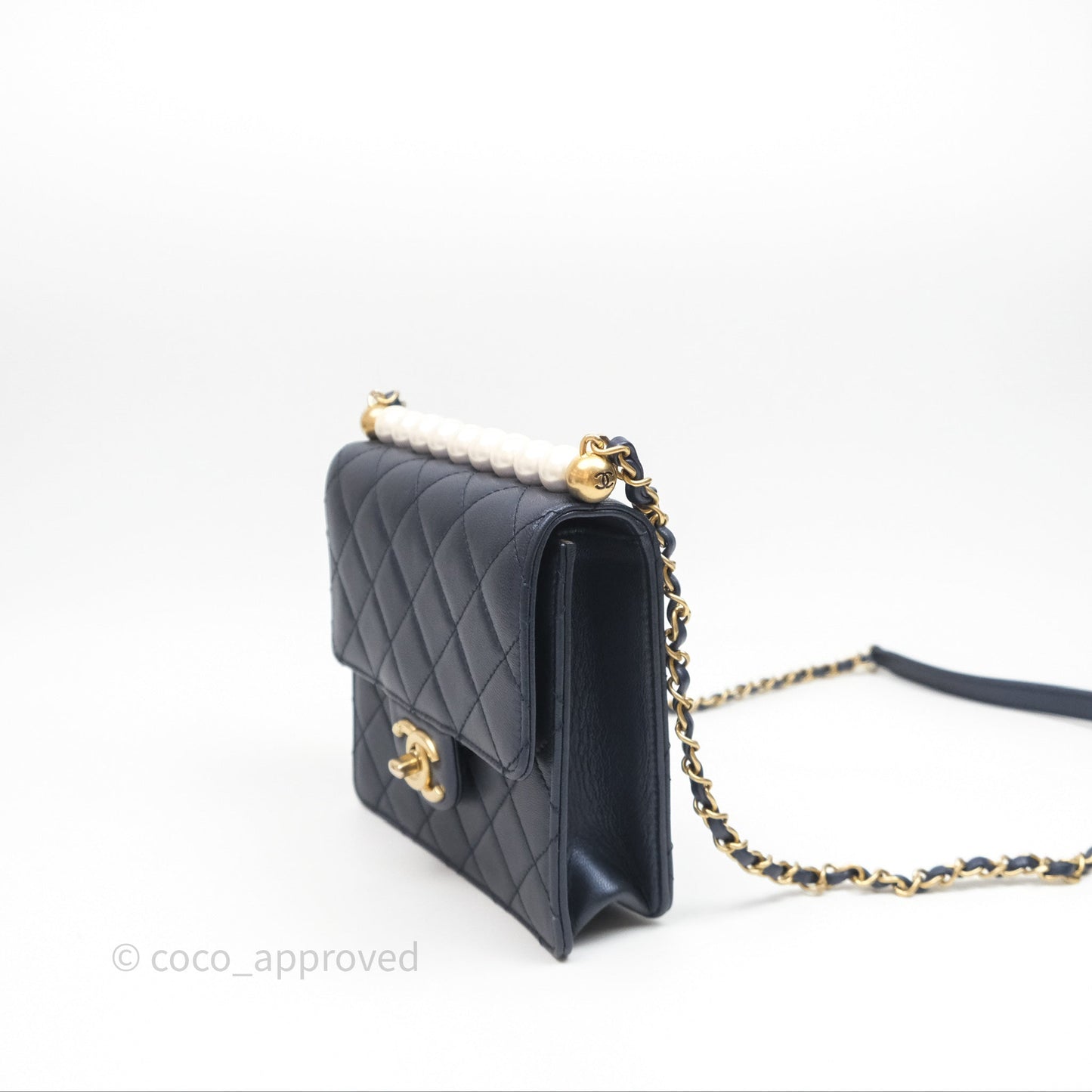 Chanel Quilted Chic Pearls Flap Iridescent Navy Goatskin Aged Gold Hardware