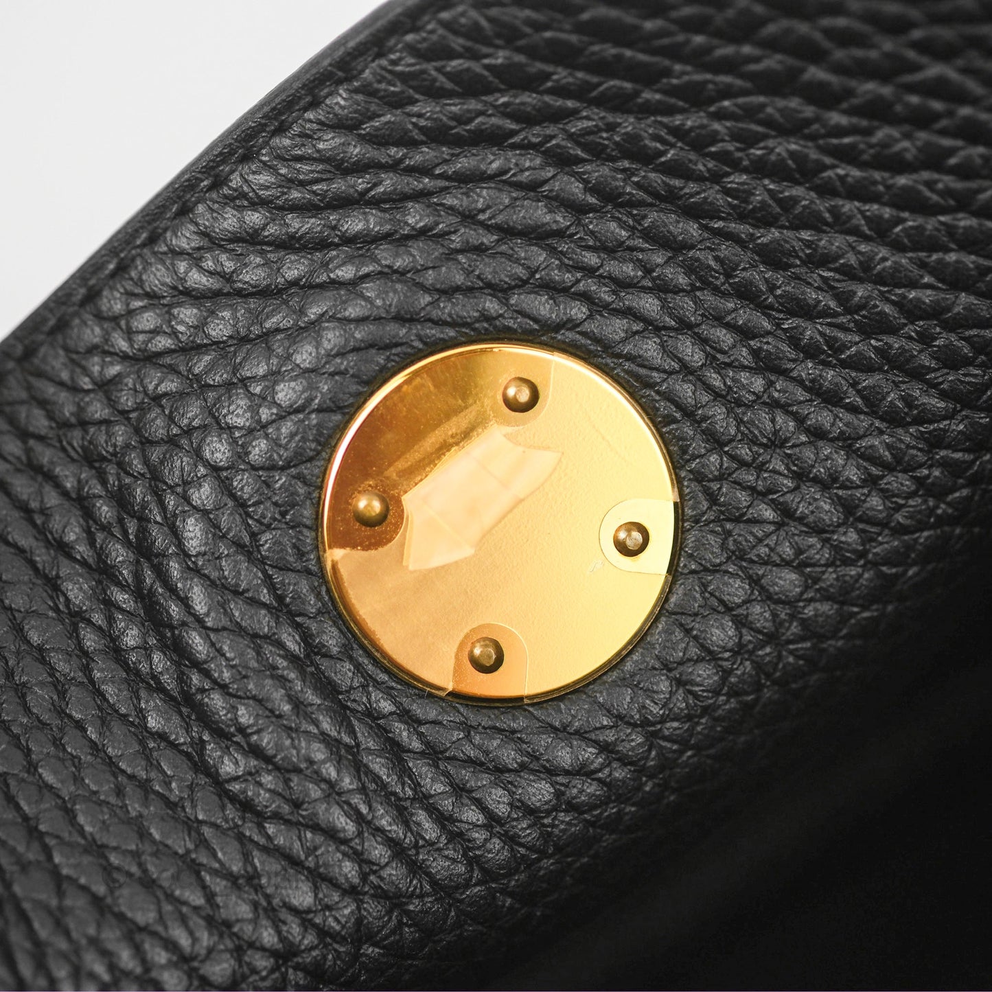 Hermès Lindy 26 Black Clemence Gold Hardware