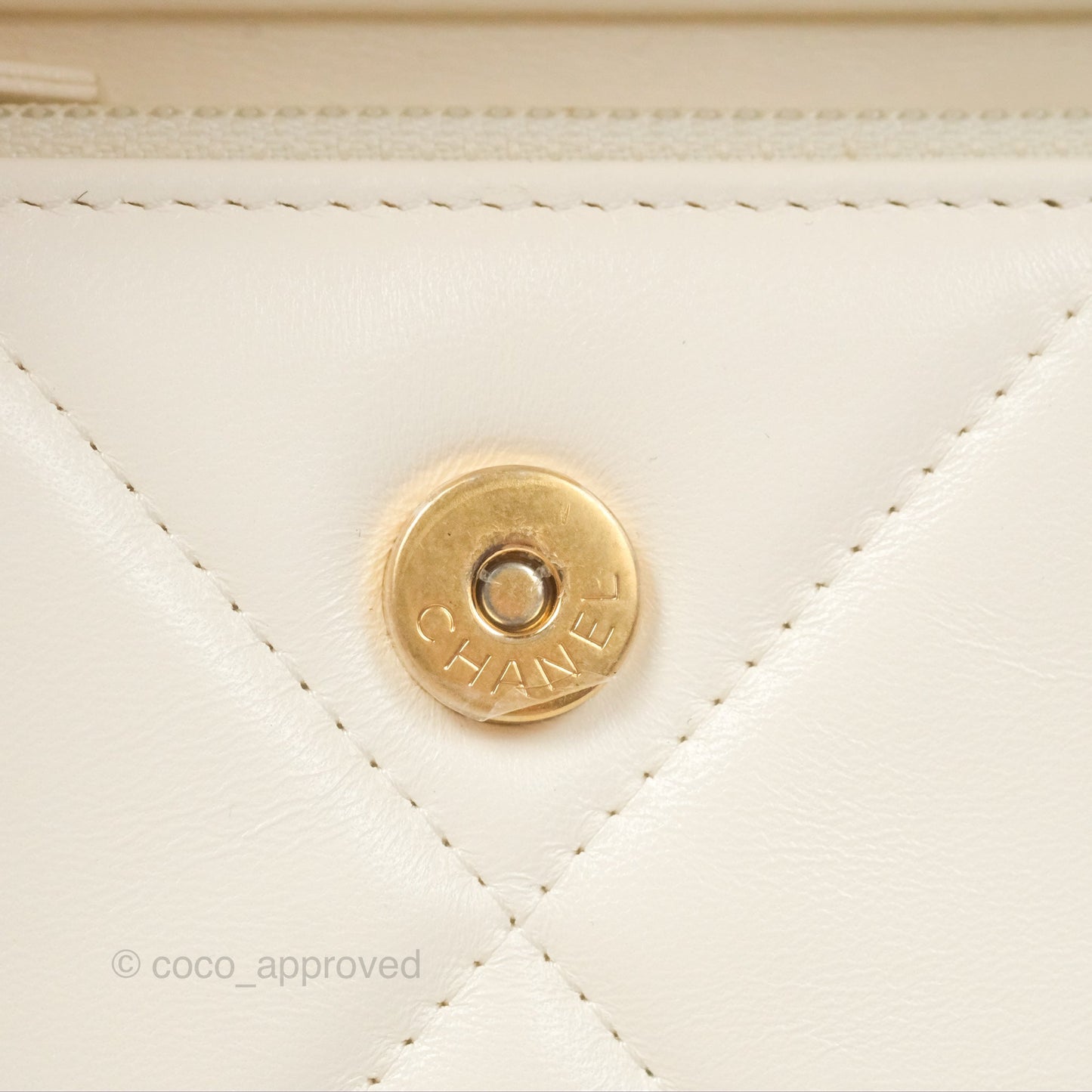 Chanel 19 Clutch With Chain Ivory White Lambskin Mixed Hardware