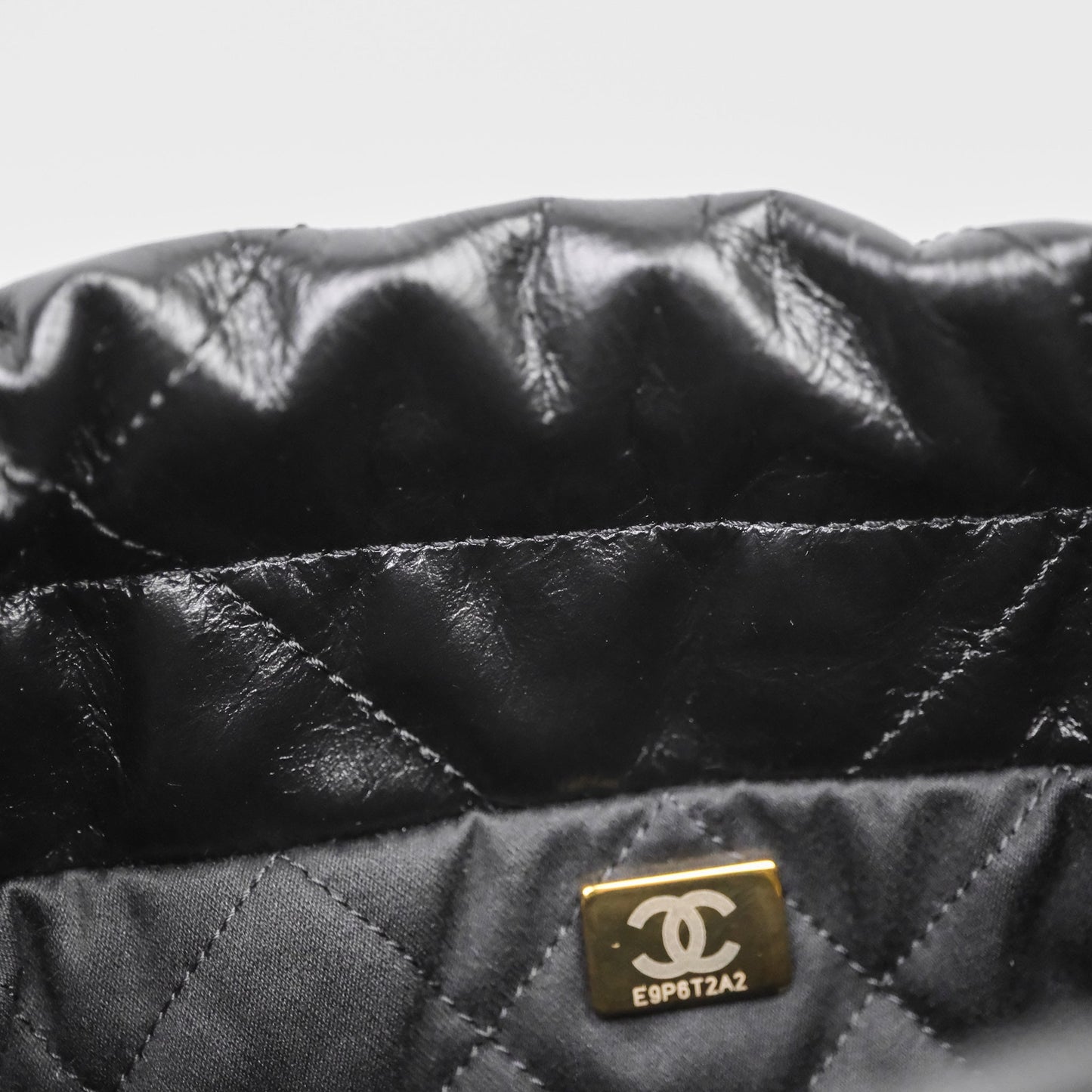 Chanel 22 Mini Bag Black Crumpled Calfskin Aged Gold Hardware