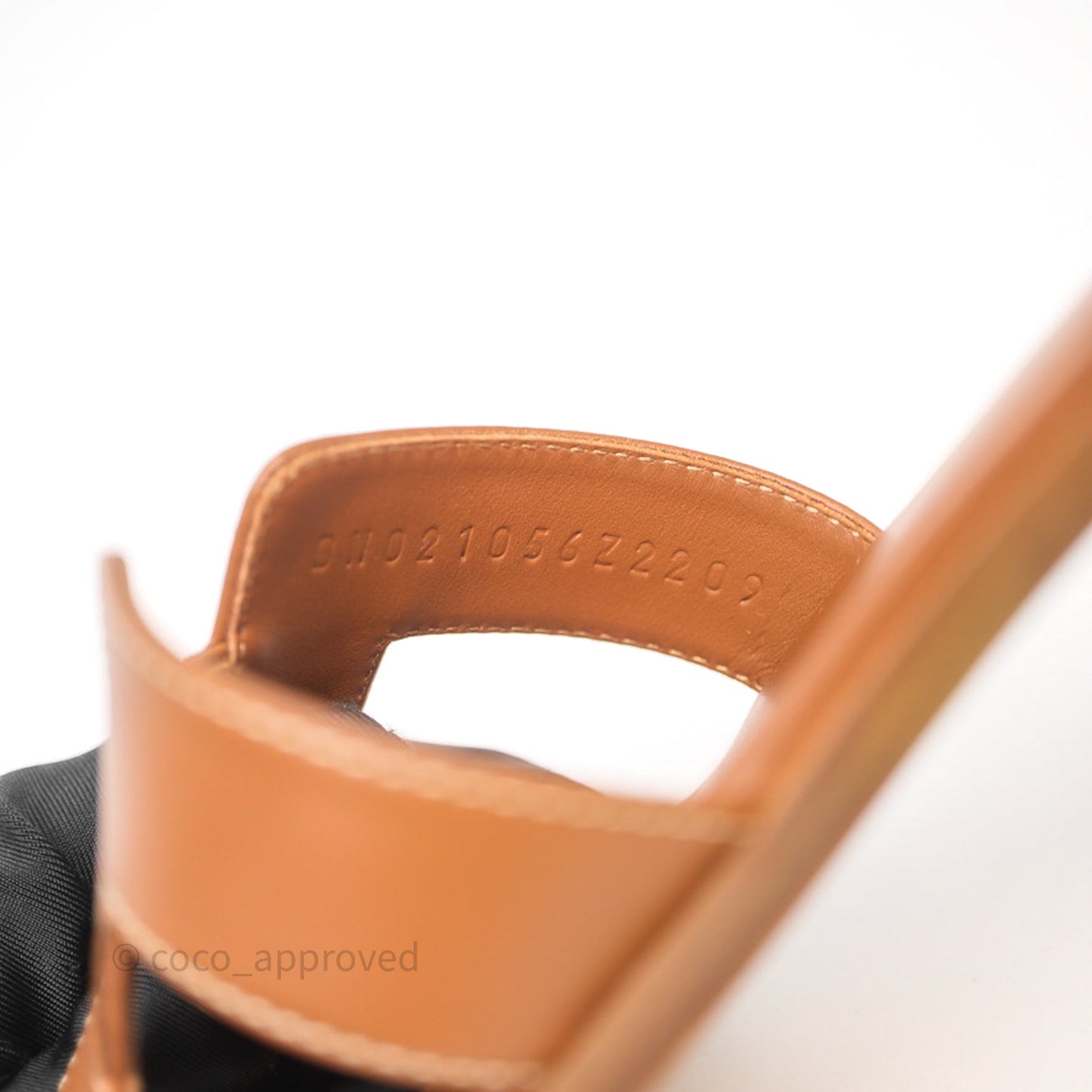 Hermès Oran Sandals Gold Size 36.5