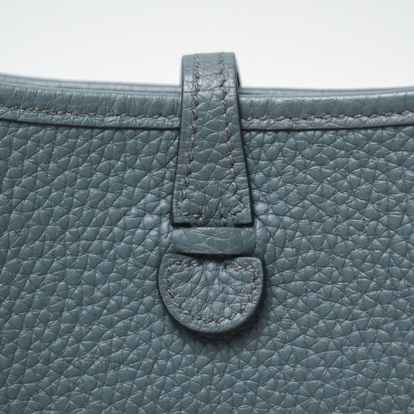 Hermès Mini Evelyne 16 Bleu Orage Y7 / Bleu Brume T0 Clemence Gold Hardware