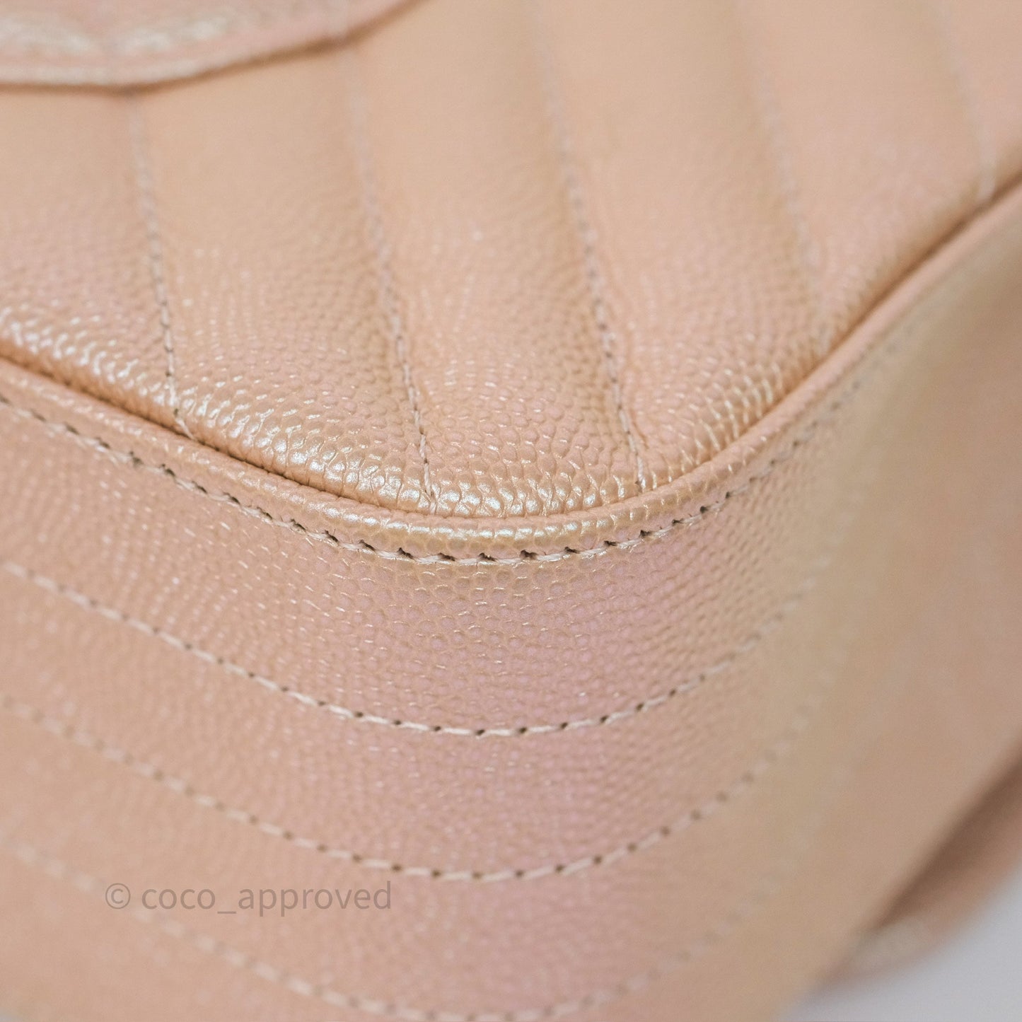Chanel Classic Medium Double Flap Chevron Iridescent Rose Gold Pink Caviar 17B