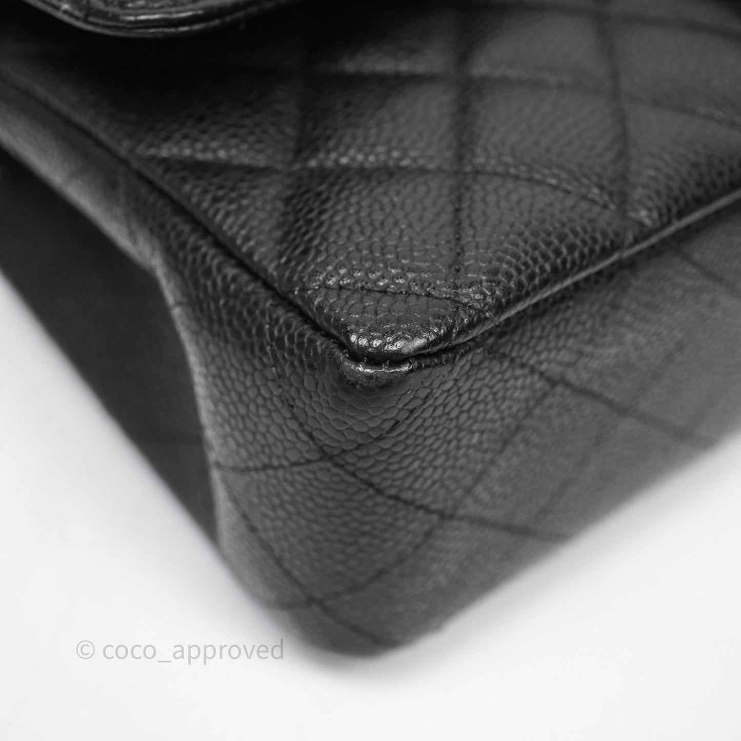 Chanel Classic M/L Medium Flap Quilted Black Caviar Gold Hardware