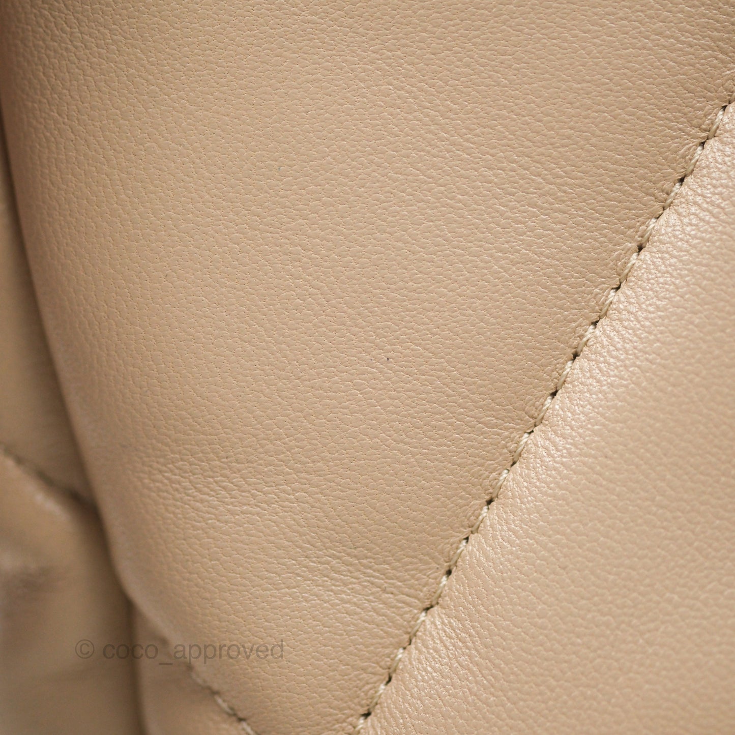 Chanel 19 Small Beige Lambskin Mixed Hardware