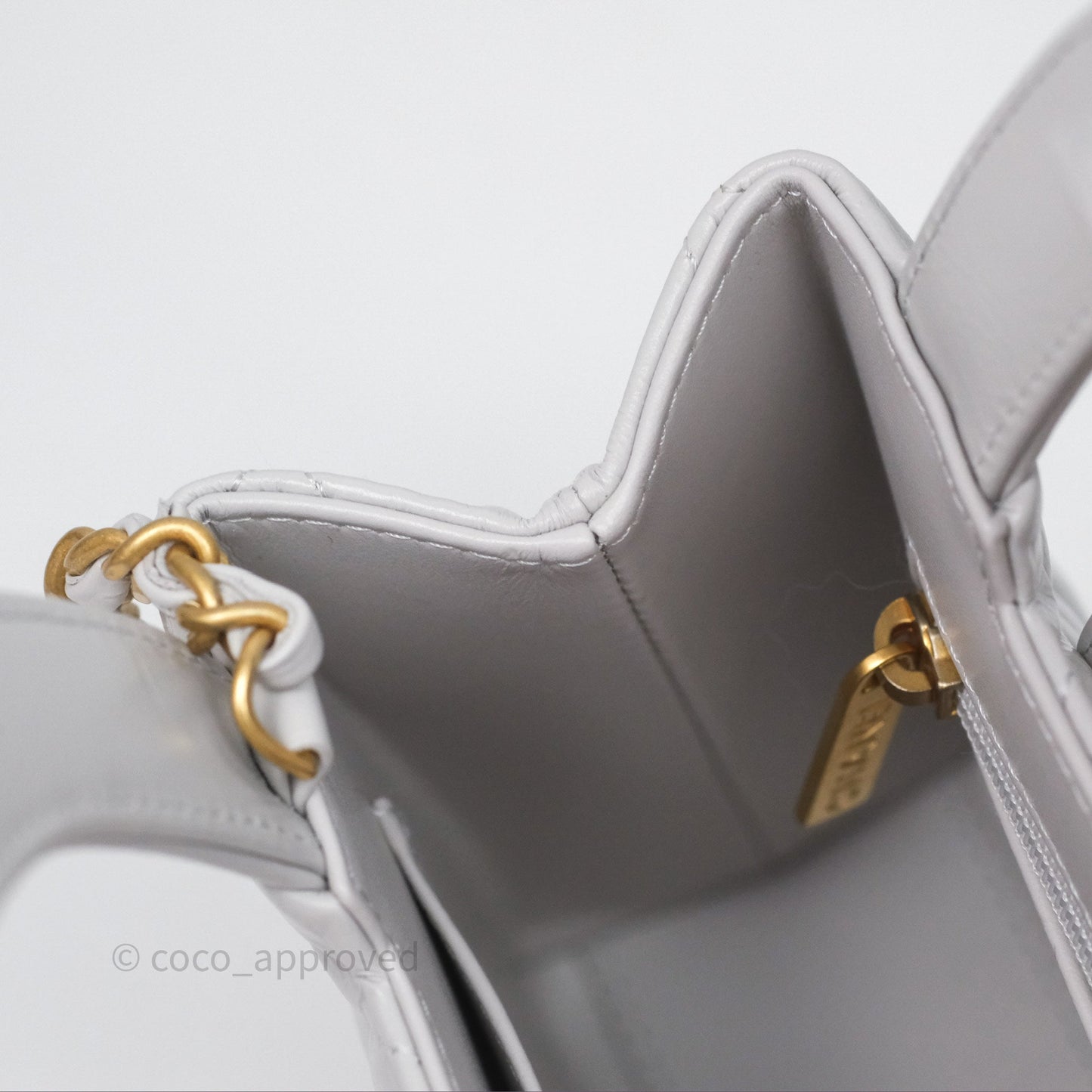 Chanel Kelly Bag Quilted Light Grey Shiny Calfskin Aged Gold Hardware