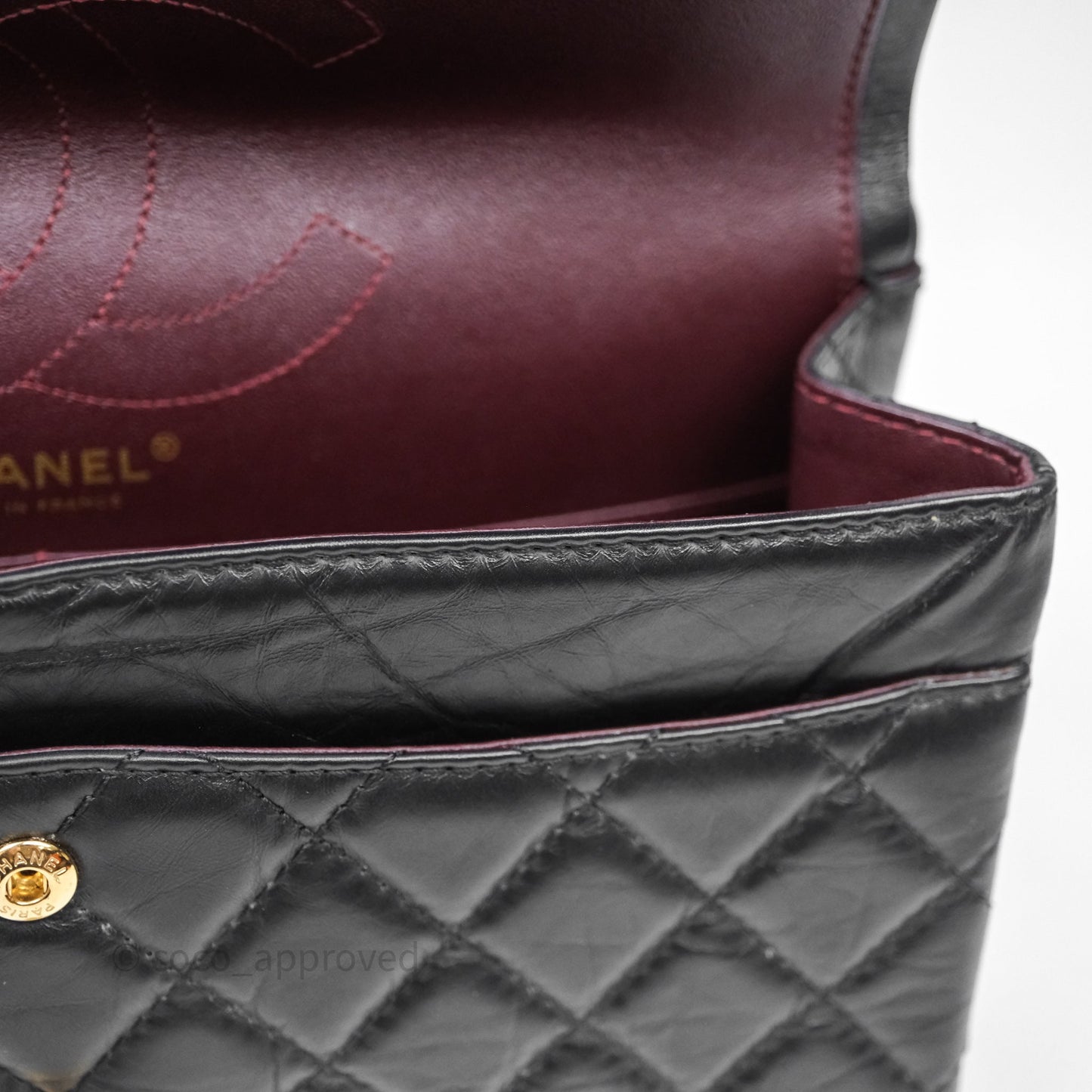 Chanel Reissue 226 Quilted Aged Calfskin Black Aged Gold Hardware