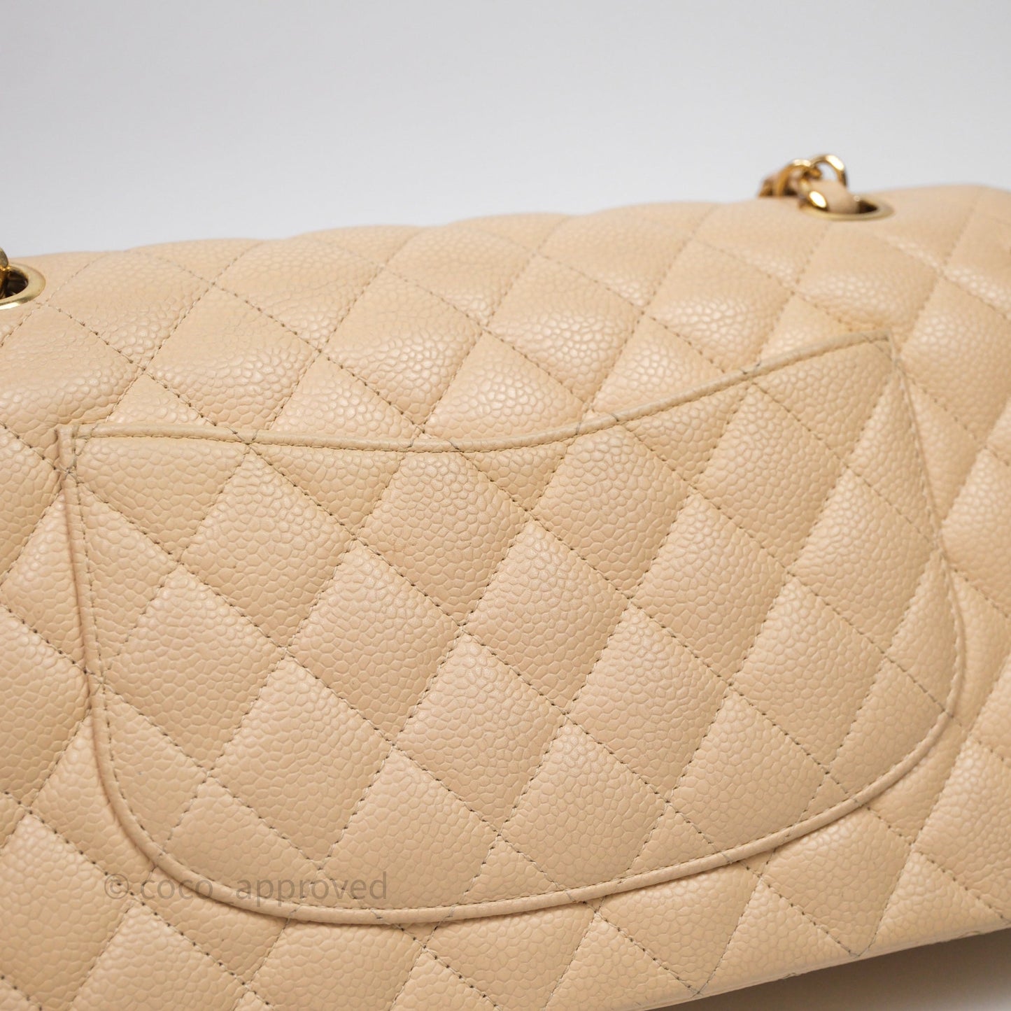 Chanel M/L Medium Classic Flap Quilted Beige Caviar Gold Hardware