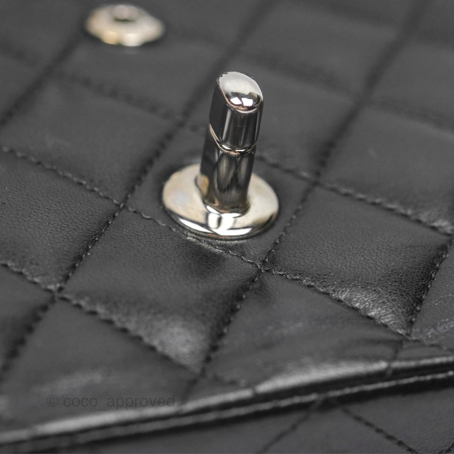 Chanel Classic M/L Medium Flap Quilted Black Lambskin Silver Hardware