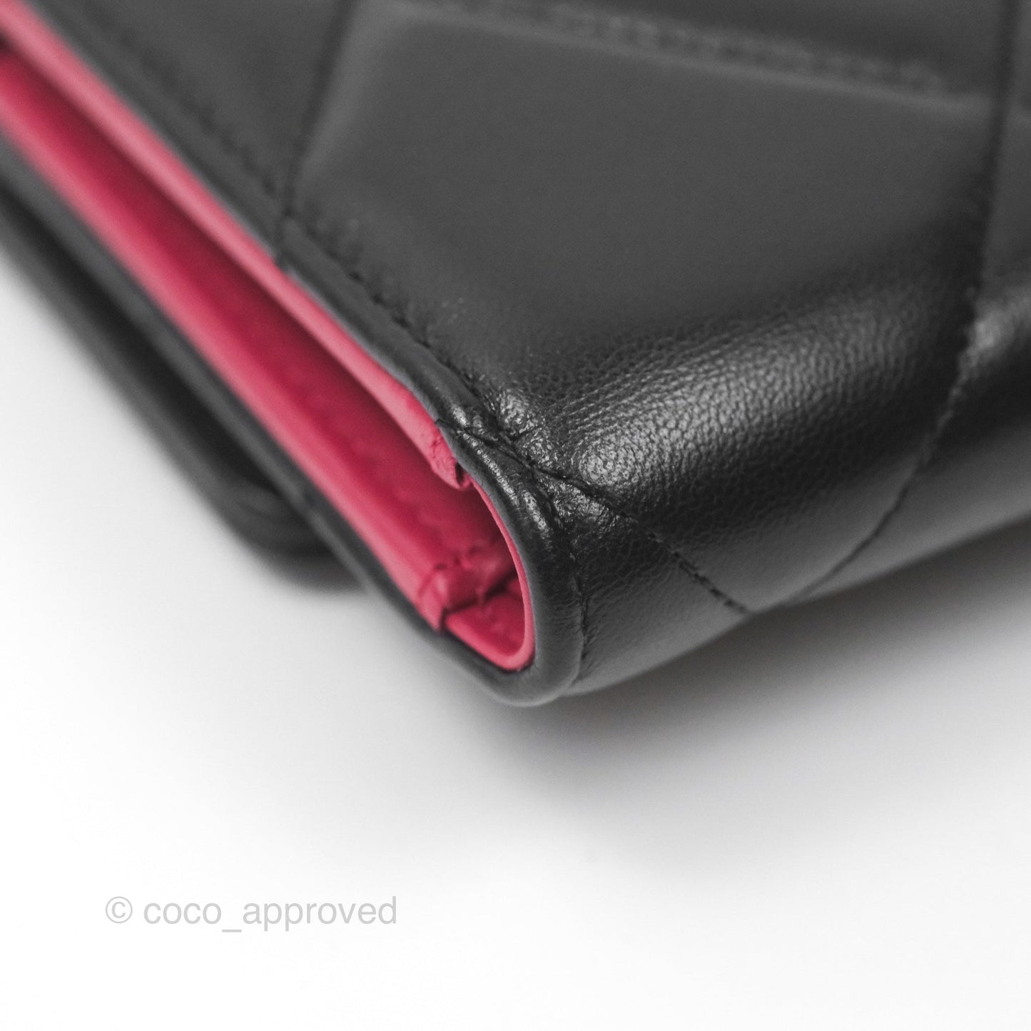 Chanel 19 Short Flap Wallet Black Lambskin