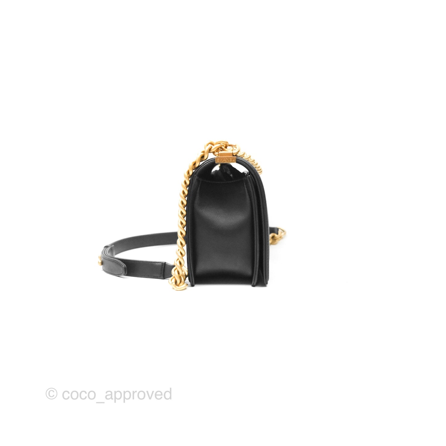 Chanel Quilted Medium Boy Black Calfskin Aged Gold Hardware