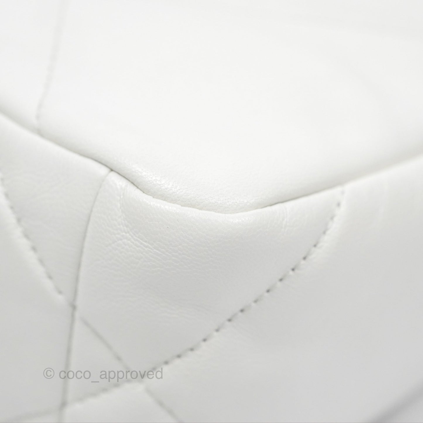 Chanel 19 Small Off White Mixed Hardware