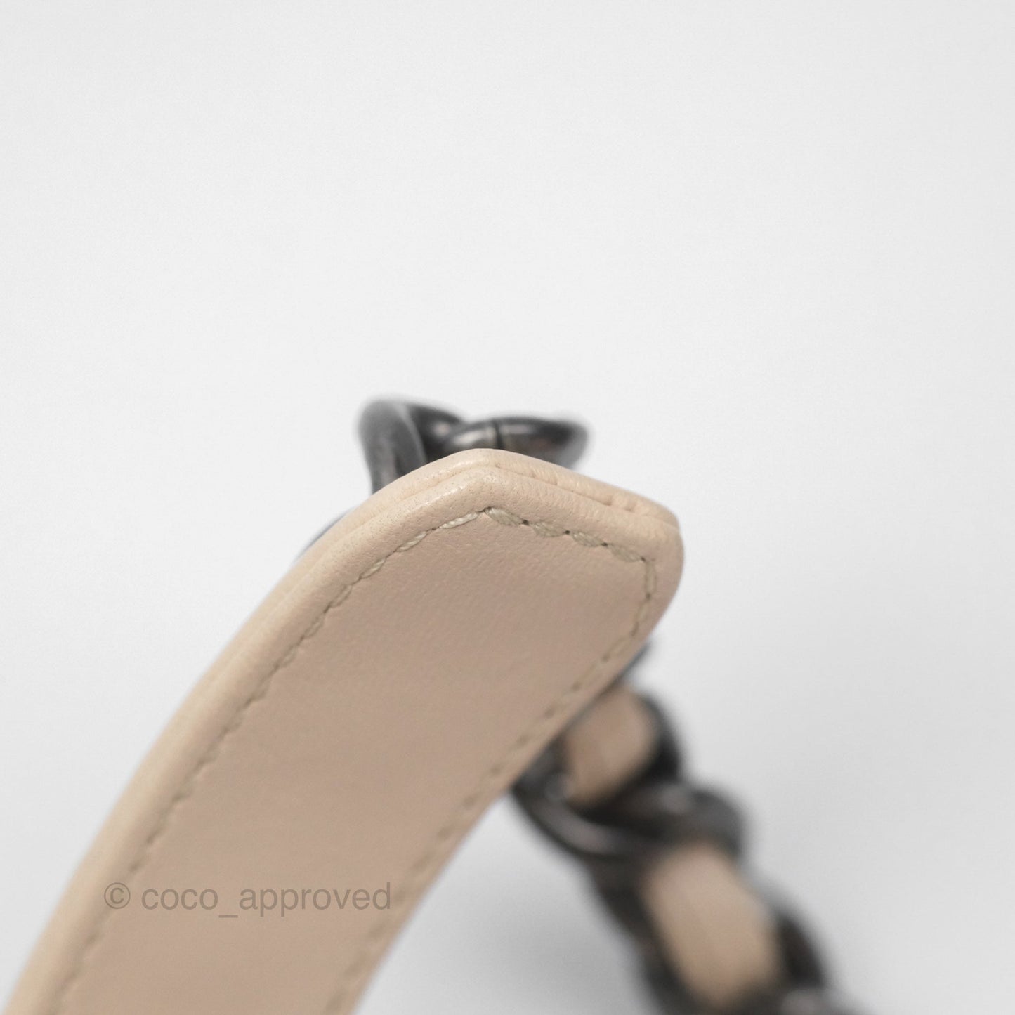 Chanel 19 Small Tweed Oreo Cream Mixed Hardware