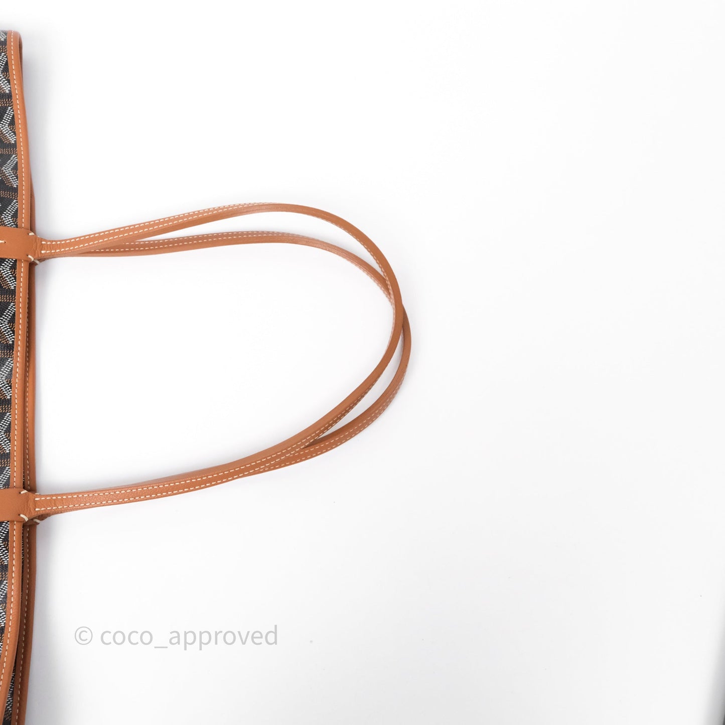 Goyard Artois Tote MM Goyardine Canvas⁣⁣⁣⁣⁣⁣⁣⁣⁣⁣⁣⁣⁣⁣⁣⁣⁣⁣⁣⁣ Tan/Black