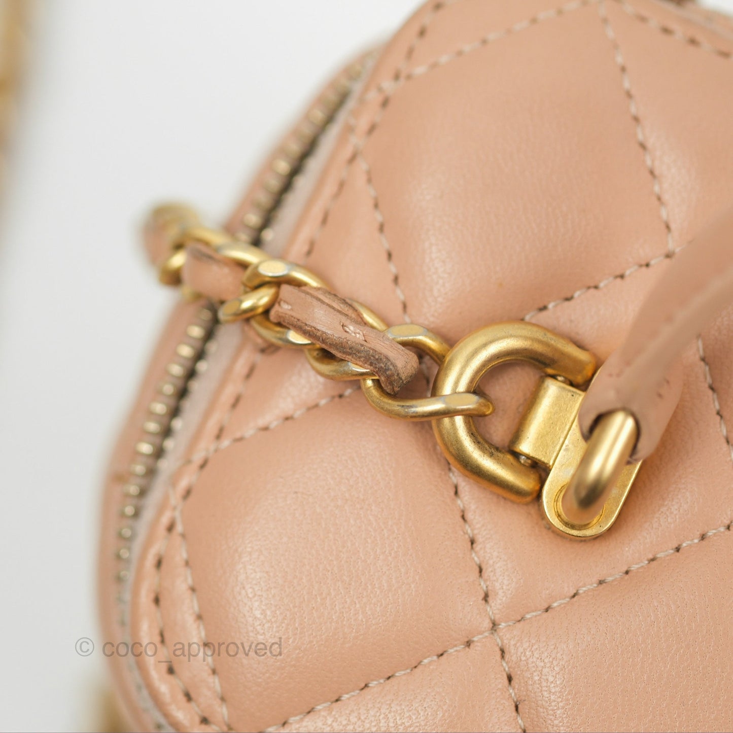 Chanel Vanity Rectangular Top Handle Beige Lambskin Aged Gold Hardware