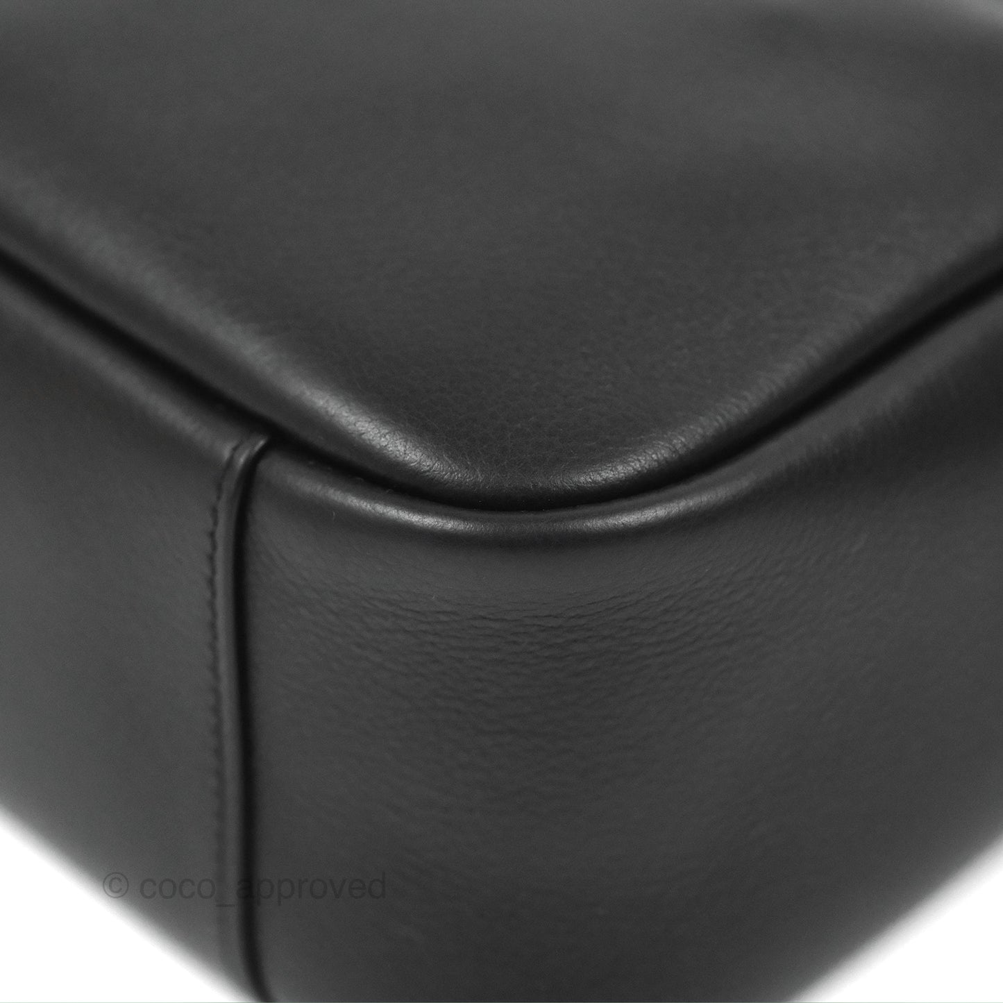 Saint Laurent Small ‘Le 5 a 7’ Hobo Bag Black Grained Leather