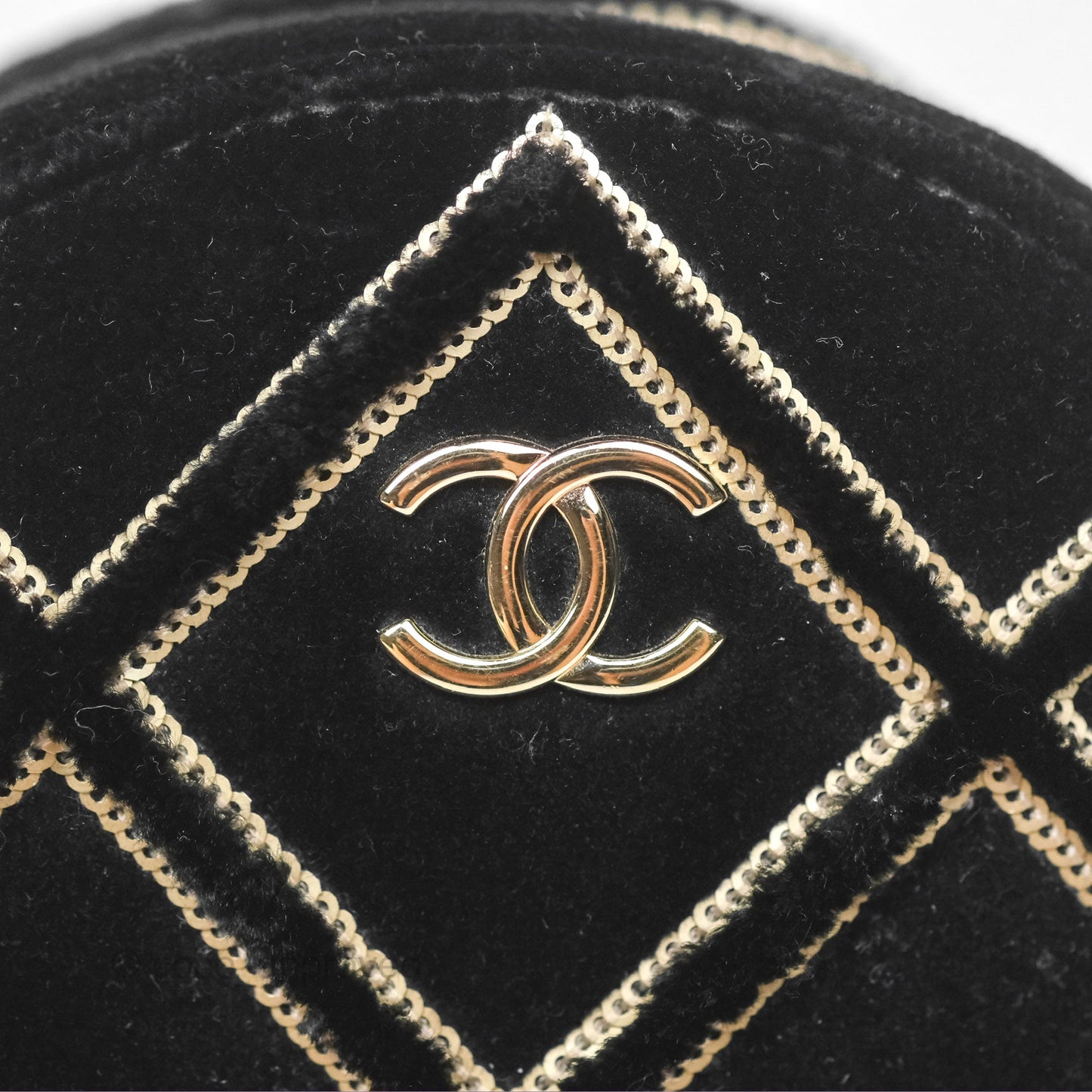 Chanel Quilted Round Clutch With Chain Black Velvet Gold Hardware