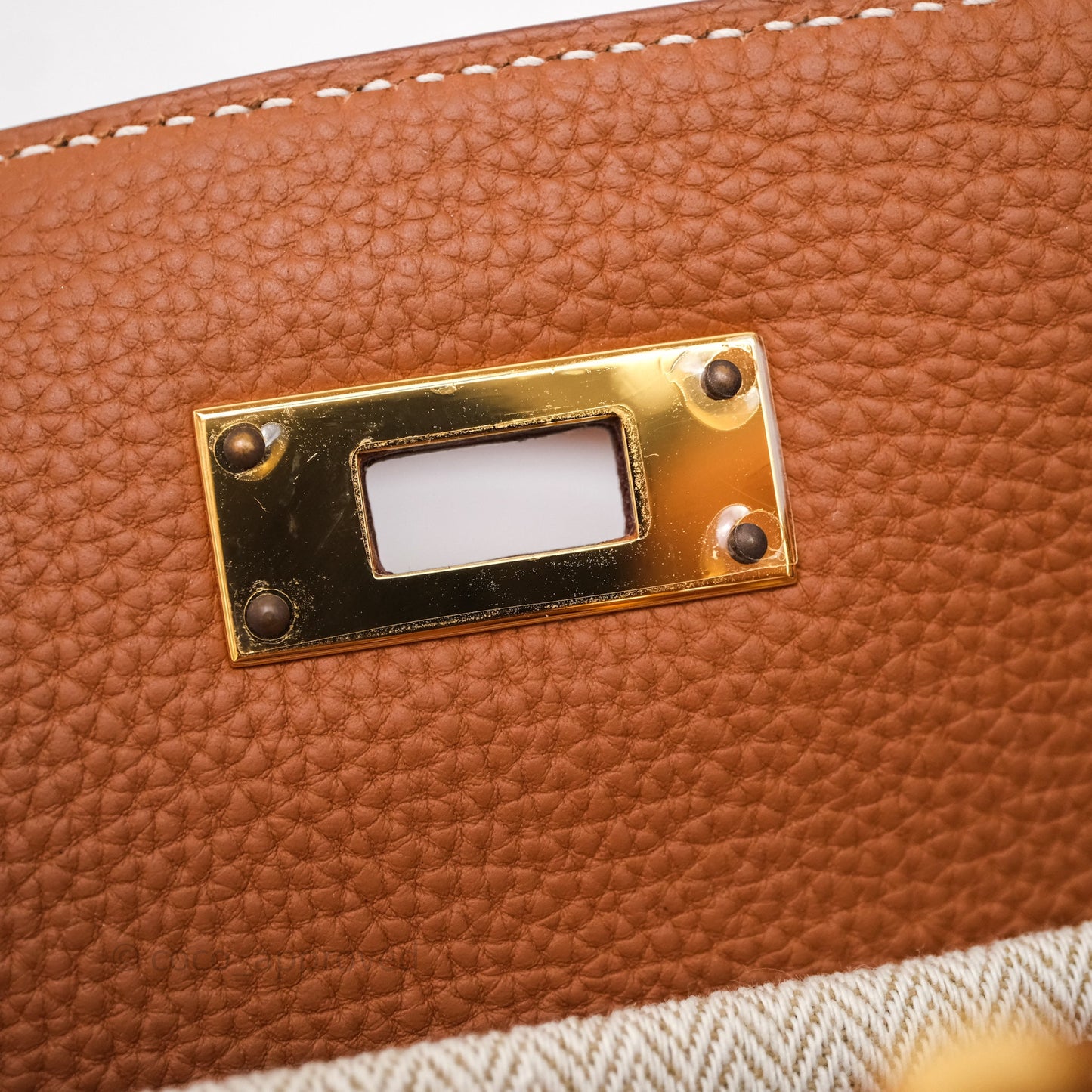 Hermes Kelly 28 Gold Togo Gold Hardware