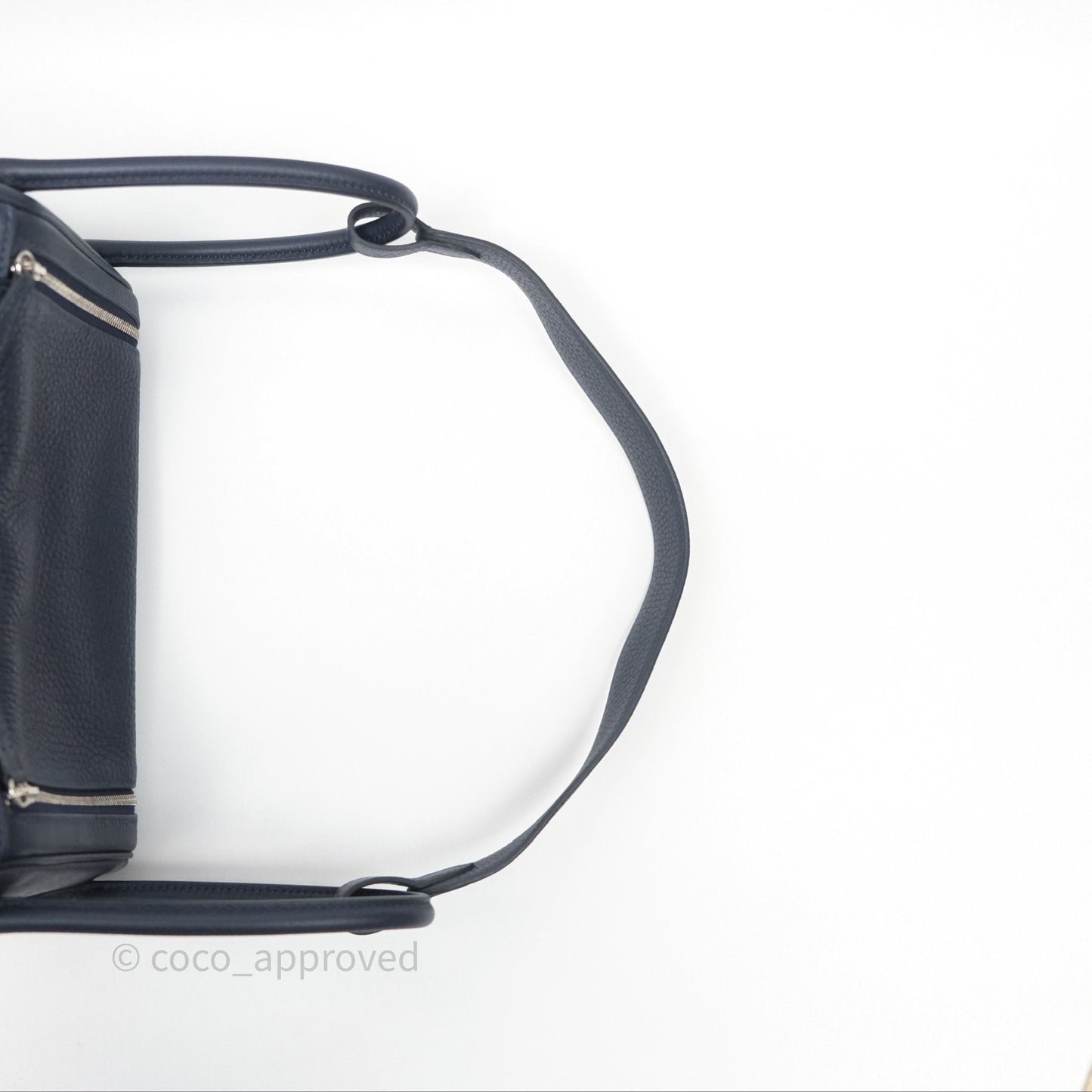 Hermès Lindy 26 Bleu Nuit 2Z Taurillon Clemence Palladium Hardware