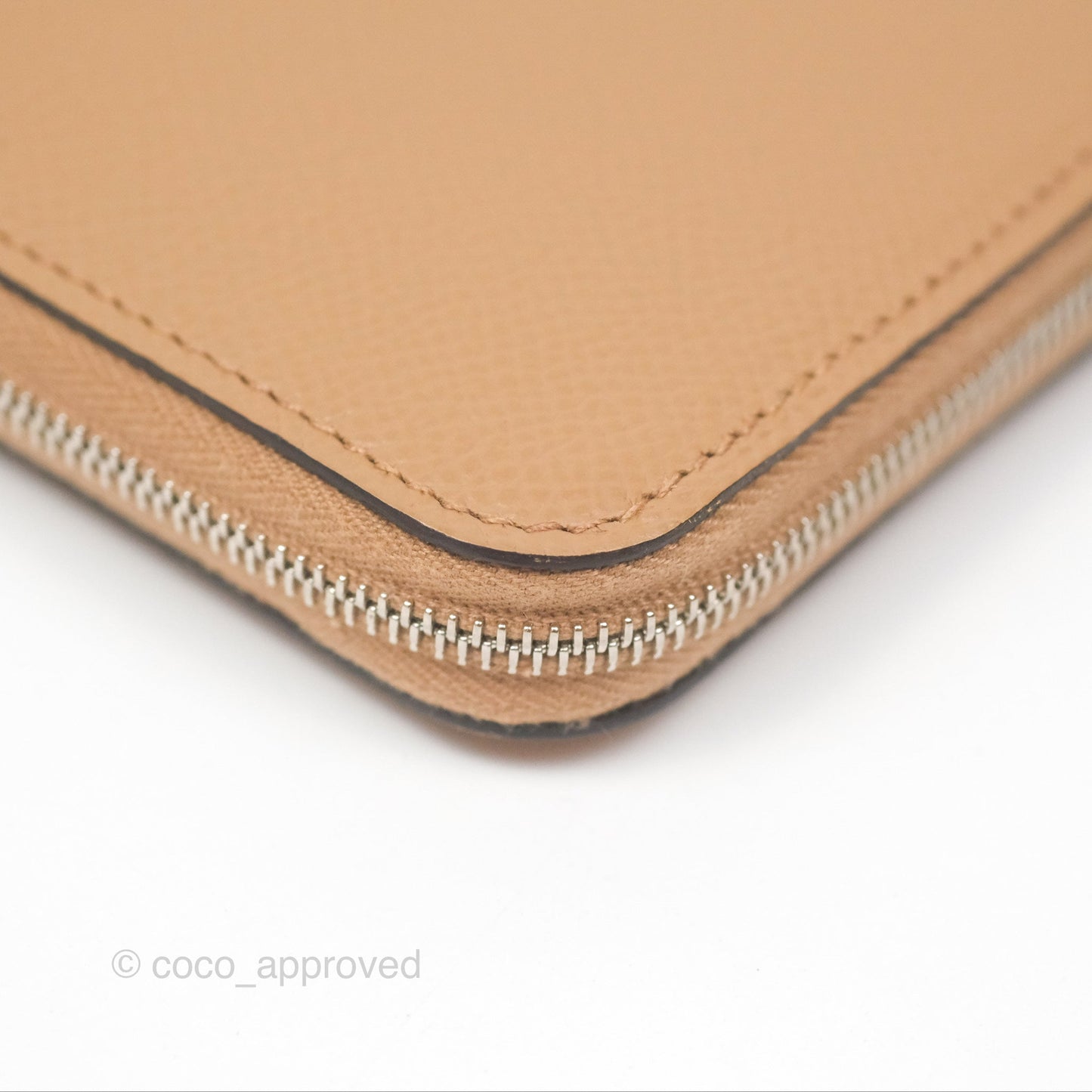 Hermès Silk In Compact Wallet Chai Epsom