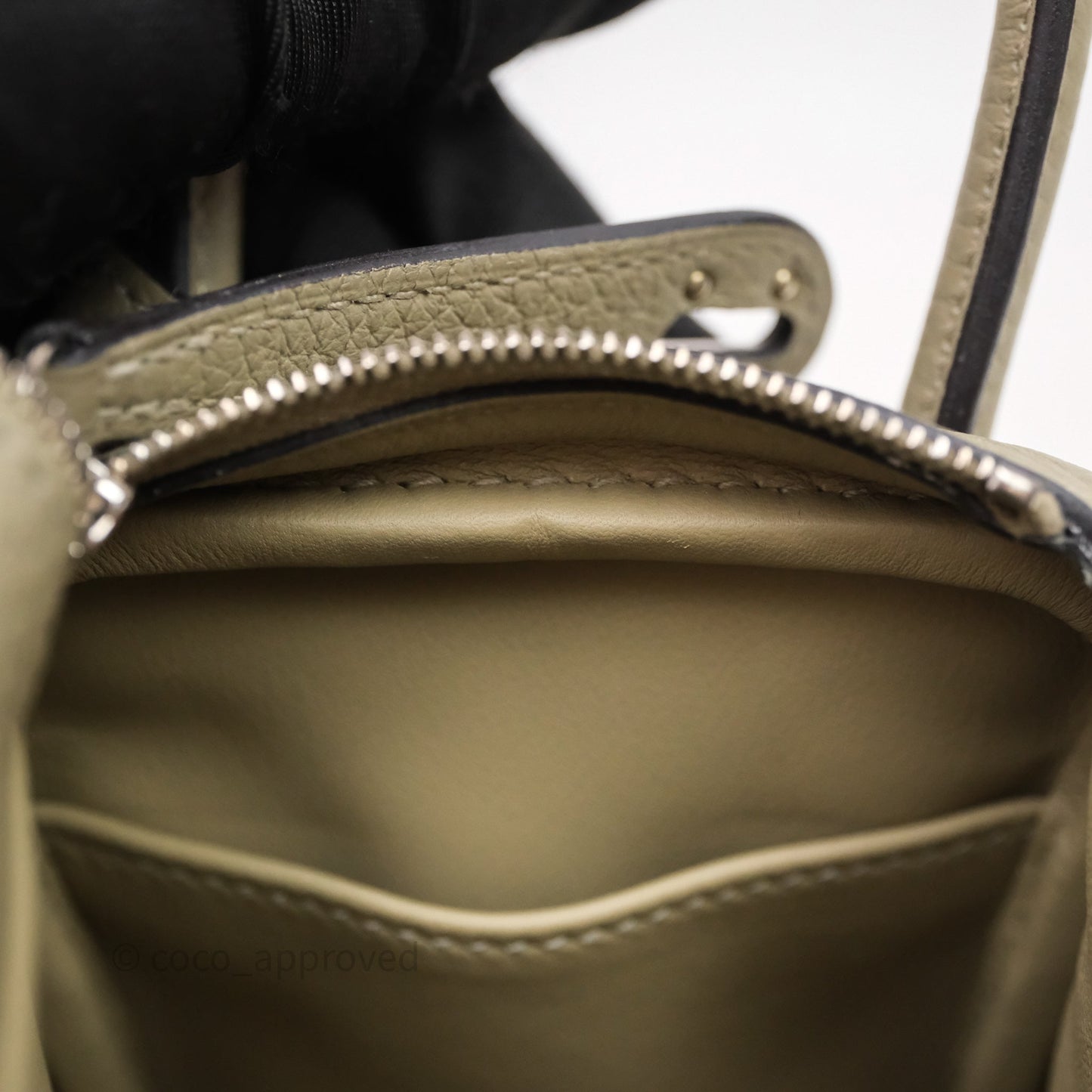Hermès Mini Lindy 20 Sauge Q1 Clemence Palladium Hardware