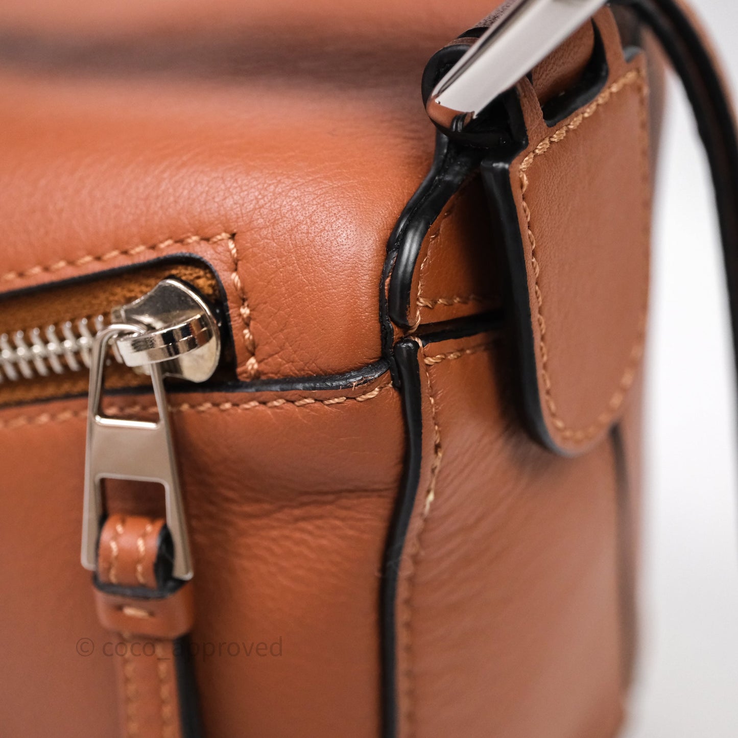 Loewe Small Puzzle Bag Tan Calfskin Gold Hardware