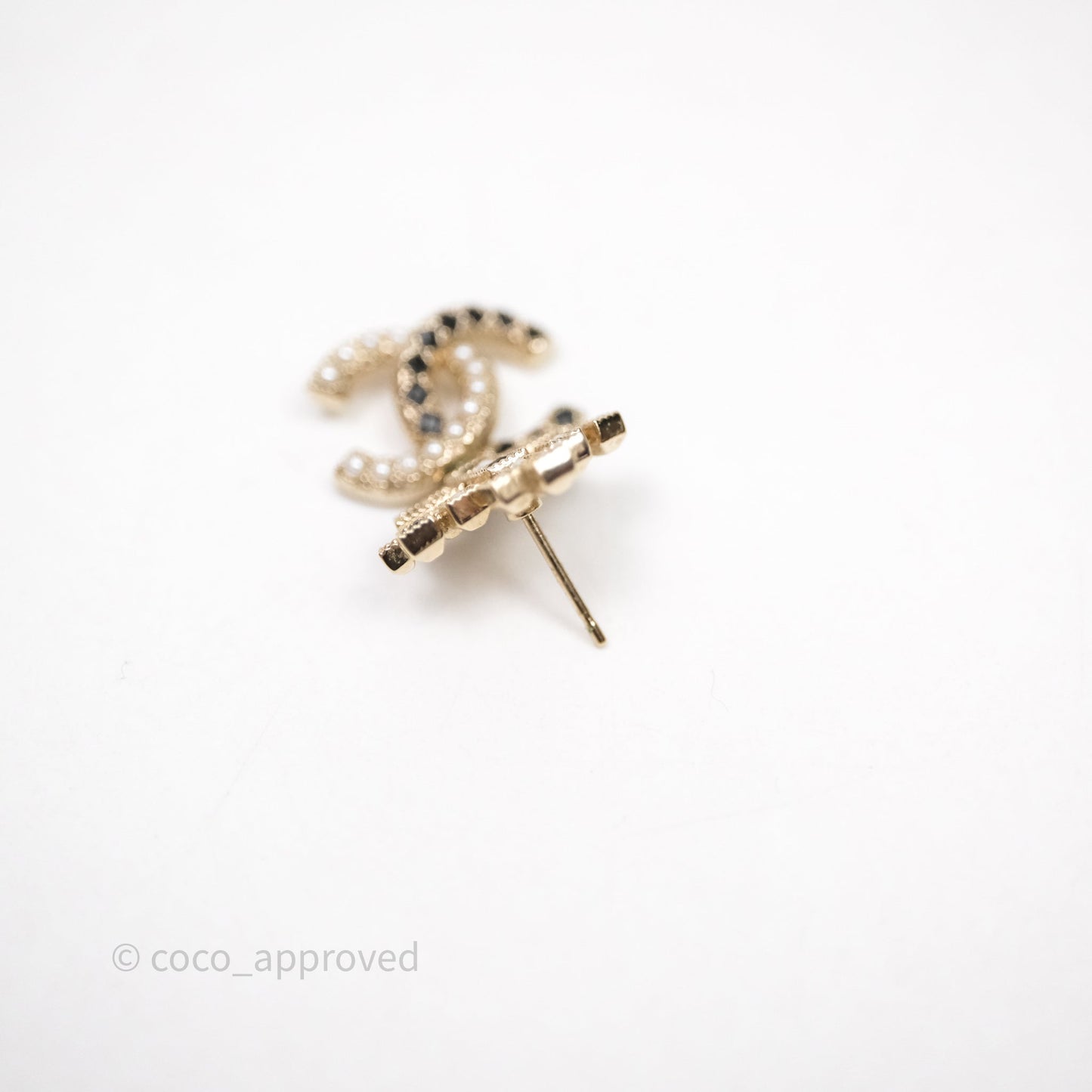 Chanel Black Resin Pearl Crown CC Drop Earrings Gold Tone 21A
