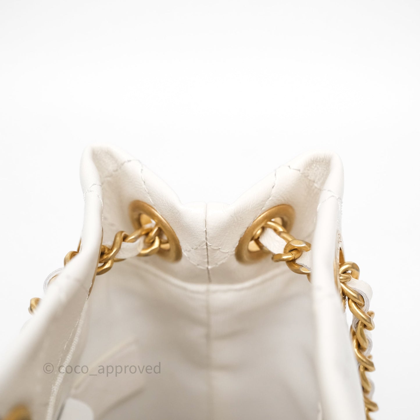 Chanel Mini Bucket Bag White Shiny Lambskin Aged Gold Hardware 25C