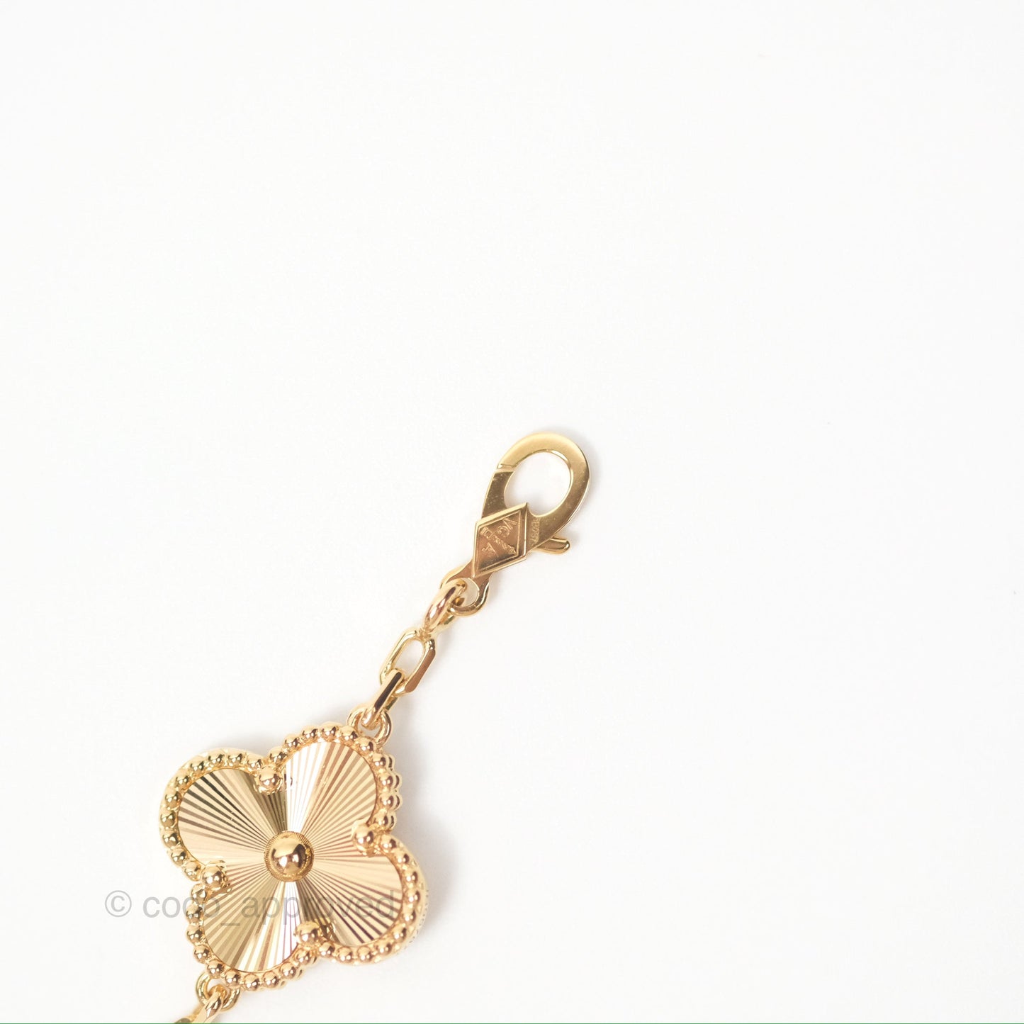 Van Cleef & Arpels Vintage Alhambra 5 Motifs Guilloche Yellow Gold Bracelet